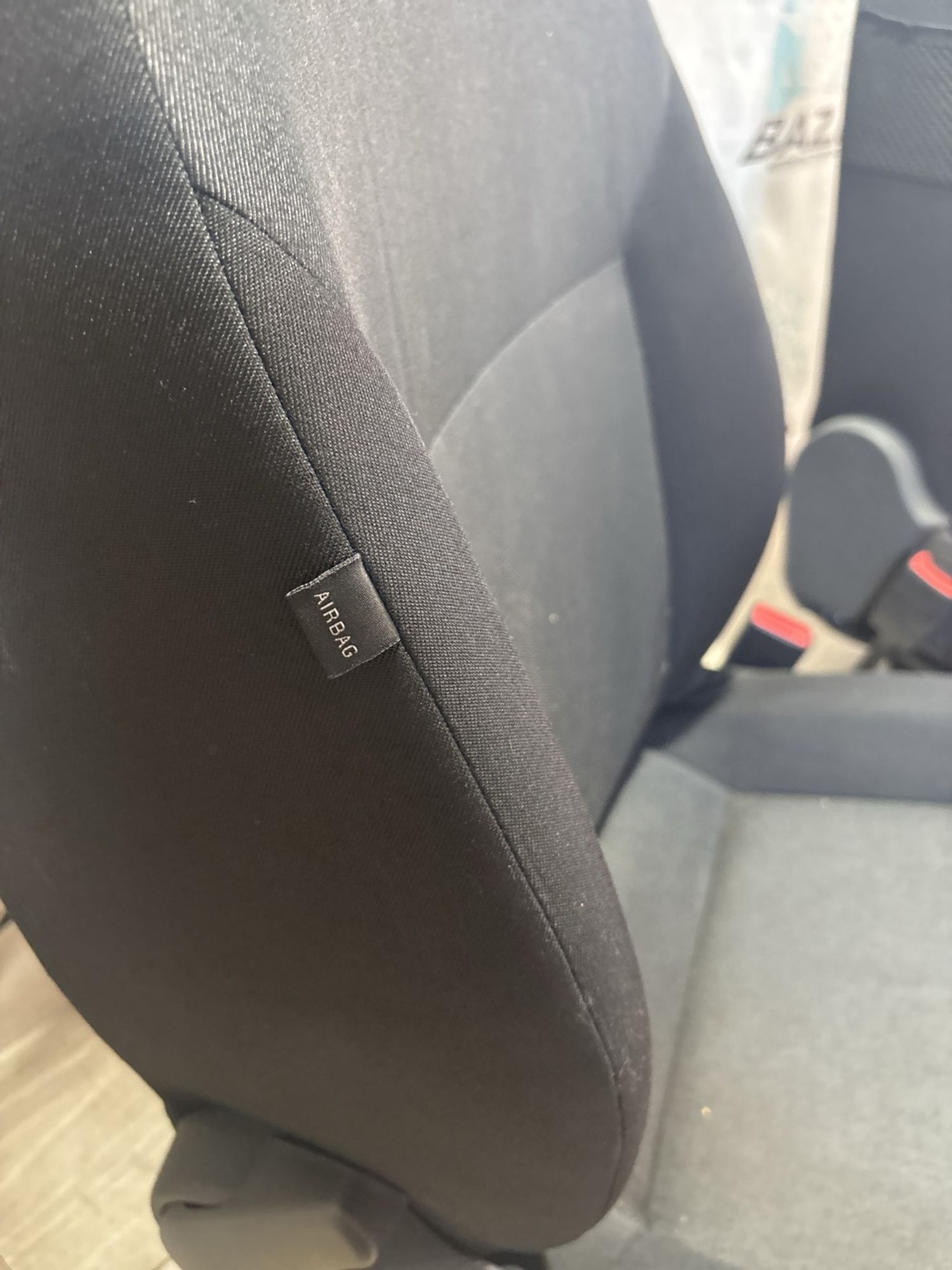 https://ycs.partsauto.market/partsauto-images/thmbs/userImages/0d5a73f363ec19ea8b7d8d6483ce4211/part/837e24c7-afa7-4214-bb5b-61bf5e6a5e36_1781005807994.jpg