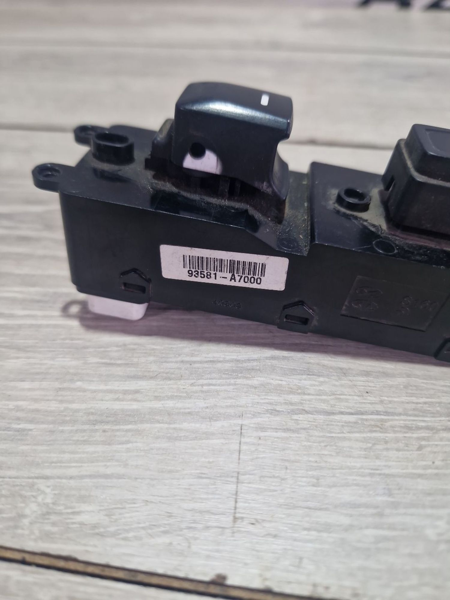 https://ycs.partsauto.market/partsauto-images/thmbs/userImages/0d5a73f363ec19ea8b7d8d6483ce4211/part/83c42bb5-c69c-4327-aa0a-366289227887_1787649720659.jpg