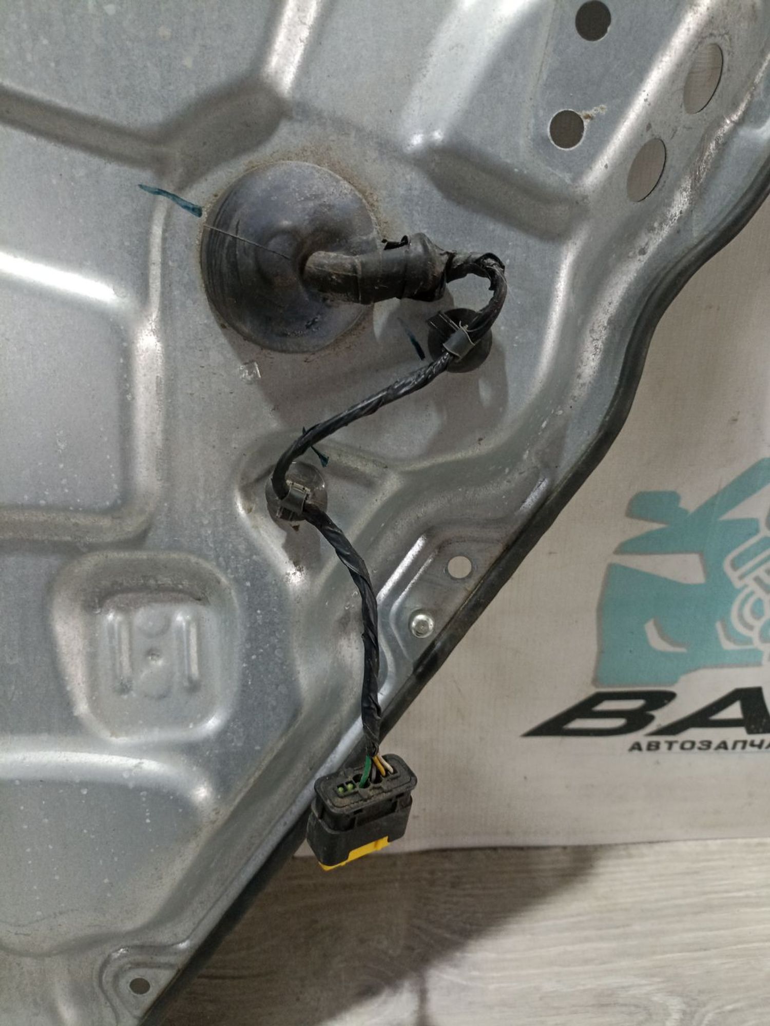https://ycs.partsauto.market/partsauto-images/thmbs/userImages/0d5a73f363ec19ea8b7d8d6483ce4211/part/84a76370-01d4-4ef3-a113-f82163b4f58e_1783330711105.jpg