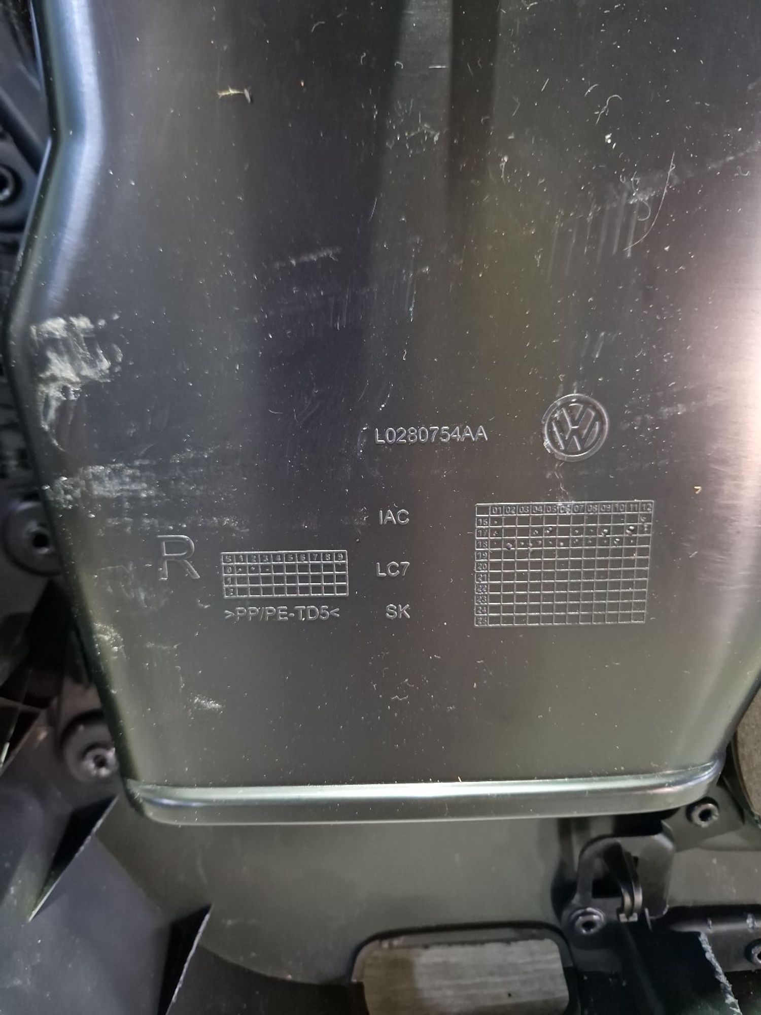 https://ycs.partsauto.market/partsauto-images/thmbs/userImages/0d5a73f363ec19ea8b7d8d6483ce4211/part/84b1d56a-0af2-4515-ba5c-1a379698ab28_1787216219668.jpg