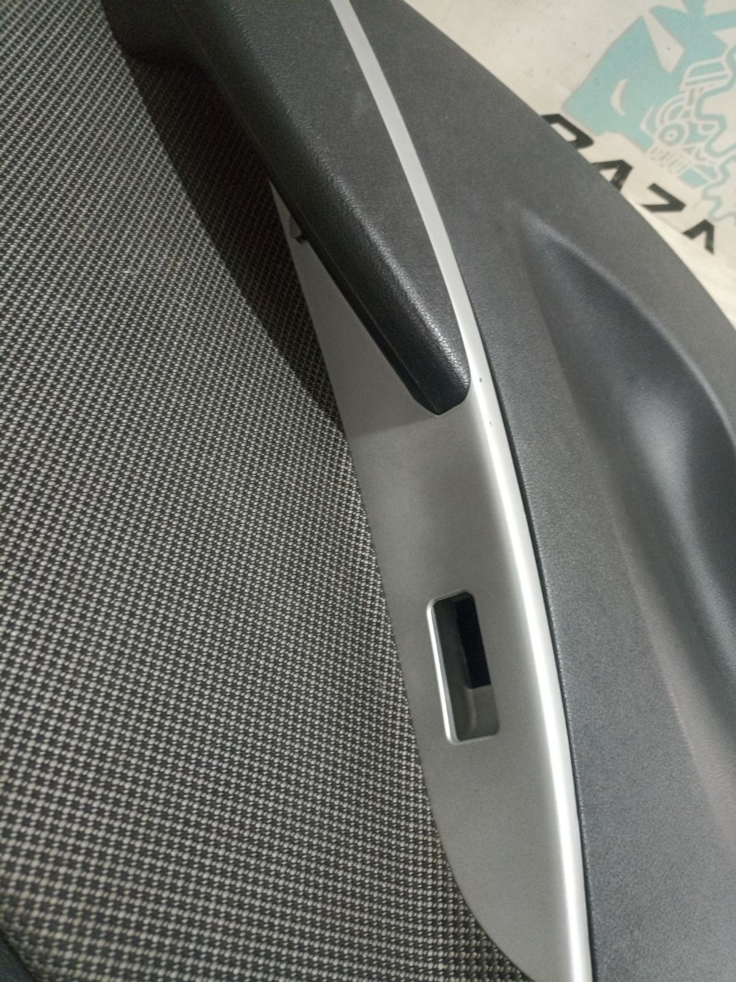 https://ycs.partsauto.market/partsauto-images/thmbs/userImages/0d5a73f363ec19ea8b7d8d6483ce4211/part/8514ca14-bdce-46d4-ae67-5ba21e5c3a02_1784888625951.jpg