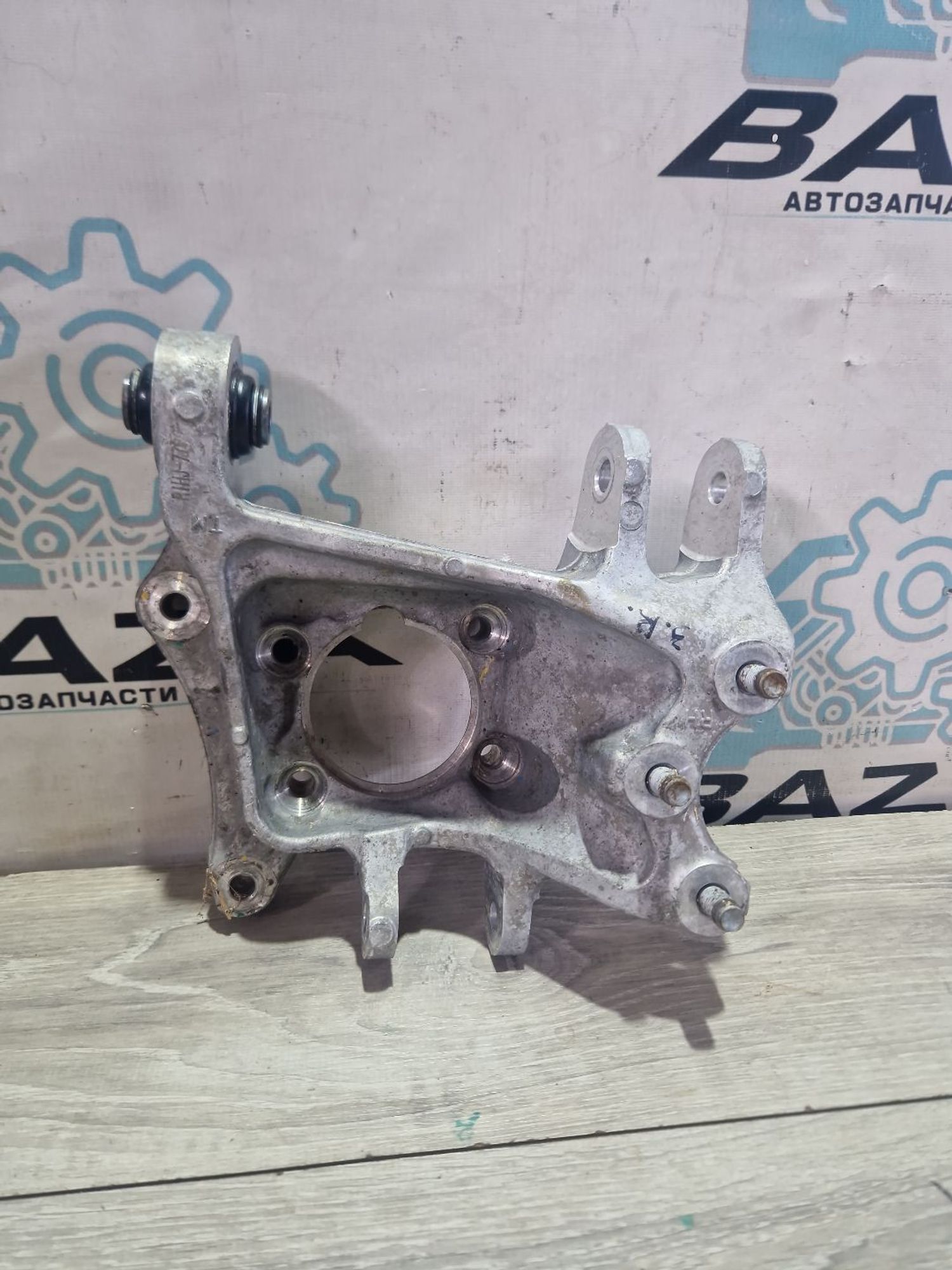 https://ycs.partsauto.market/partsauto-images/thmbs/userImages/0d5a73f363ec19ea8b7d8d6483ce4211/part/8521a0a7-e2a1-489a-9bb4-8282a159b95e_1786957887421.jpg