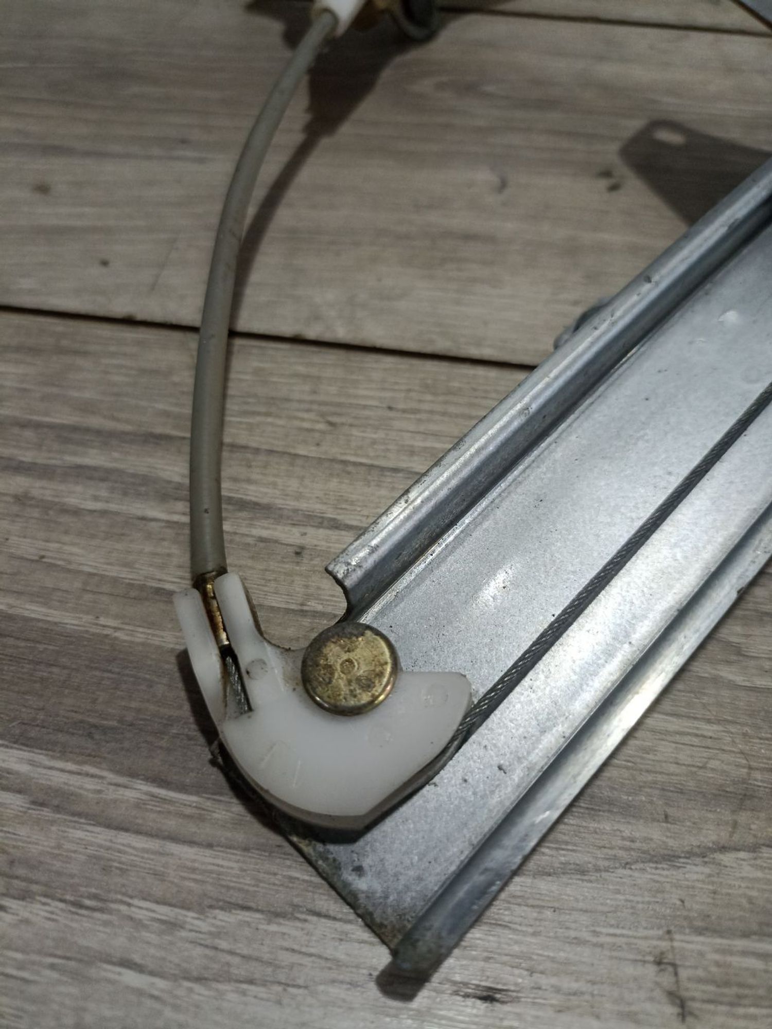 https://ycs.partsauto.market/partsauto-images/thmbs/userImages/0d5a73f363ec19ea8b7d8d6483ce4211/part/85c4f1fd-f5fd-43de-b6fa-f4423503f598_1784034742288.jpg