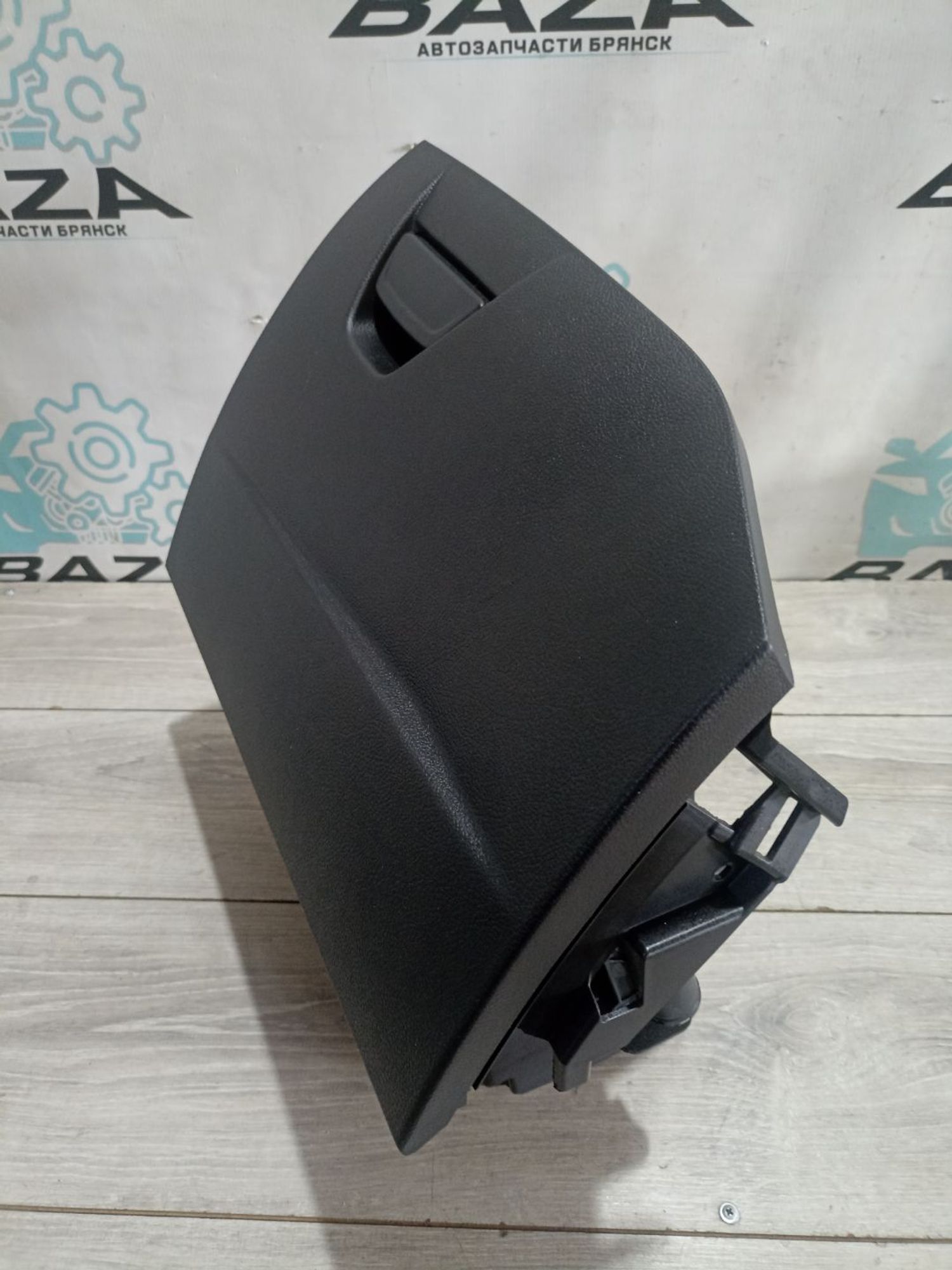 https://ycs.partsauto.market/partsauto-images/thmbs/userImages/0d5a73f363ec19ea8b7d8d6483ce4211/part/87026b5f-211b-4363-bcc9-c7d9d1156f8c_1784529788637.jpg