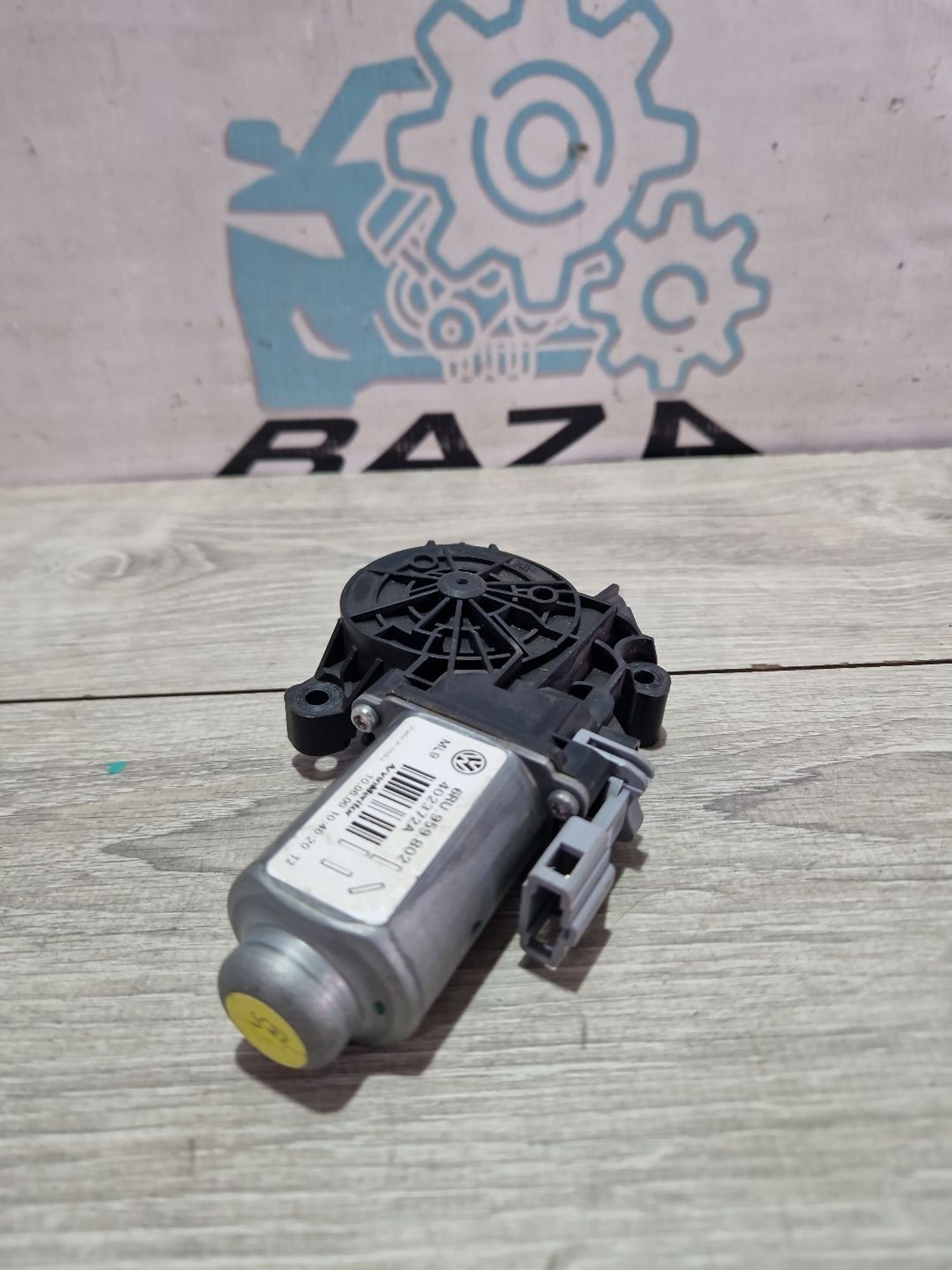 Мотор стеклоподъемника передний правый VW Polo 5, 850 рублей, Брянск