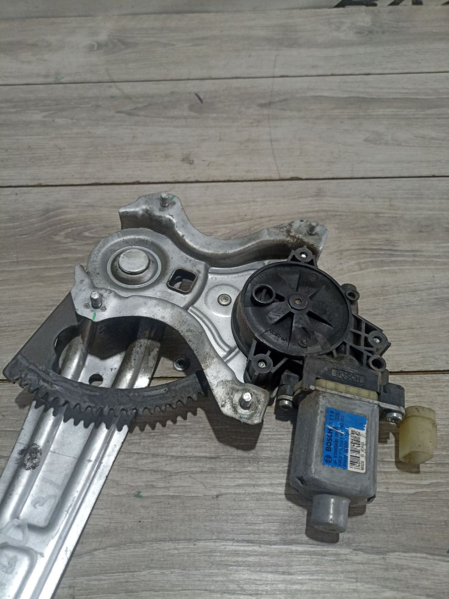 https://ycs.partsauto.market/partsauto-images/thmbs/userImages/0d5a73f363ec19ea8b7d8d6483ce4211/part/89414437-d35e-486b-a694-5c8c593b18c5_1784035352432.jpg