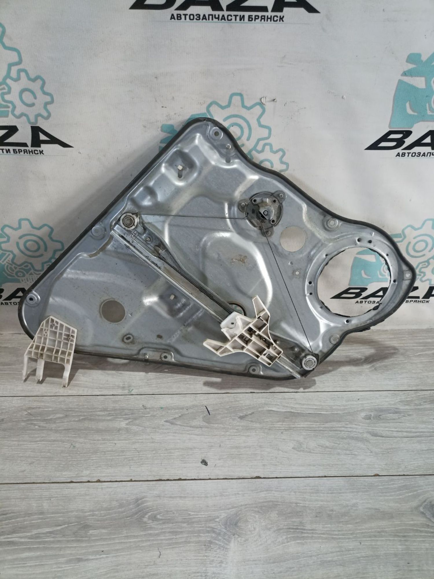 https://ycs.partsauto.market/partsauto-images/thmbs/userImages/0d5a73f363ec19ea8b7d8d6483ce4211/part/8a7ed552-334d-458f-ba92-08d6fb71ae13_1783350685338.jpg