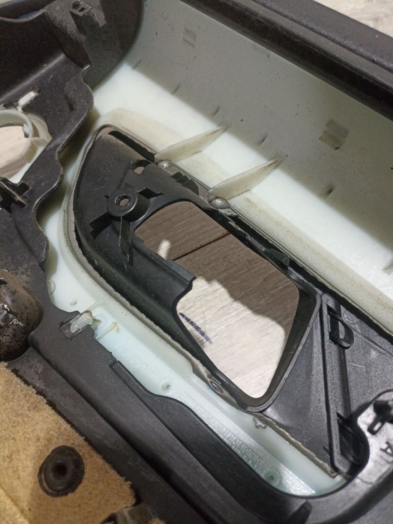 https://ycs.partsauto.market/partsauto-images/thmbs/userImages/0d5a73f363ec19ea8b7d8d6483ce4211/part/8c183bc7-d52b-4504-b3dd-6a0bfd4093a8_1784631448508.jpg
