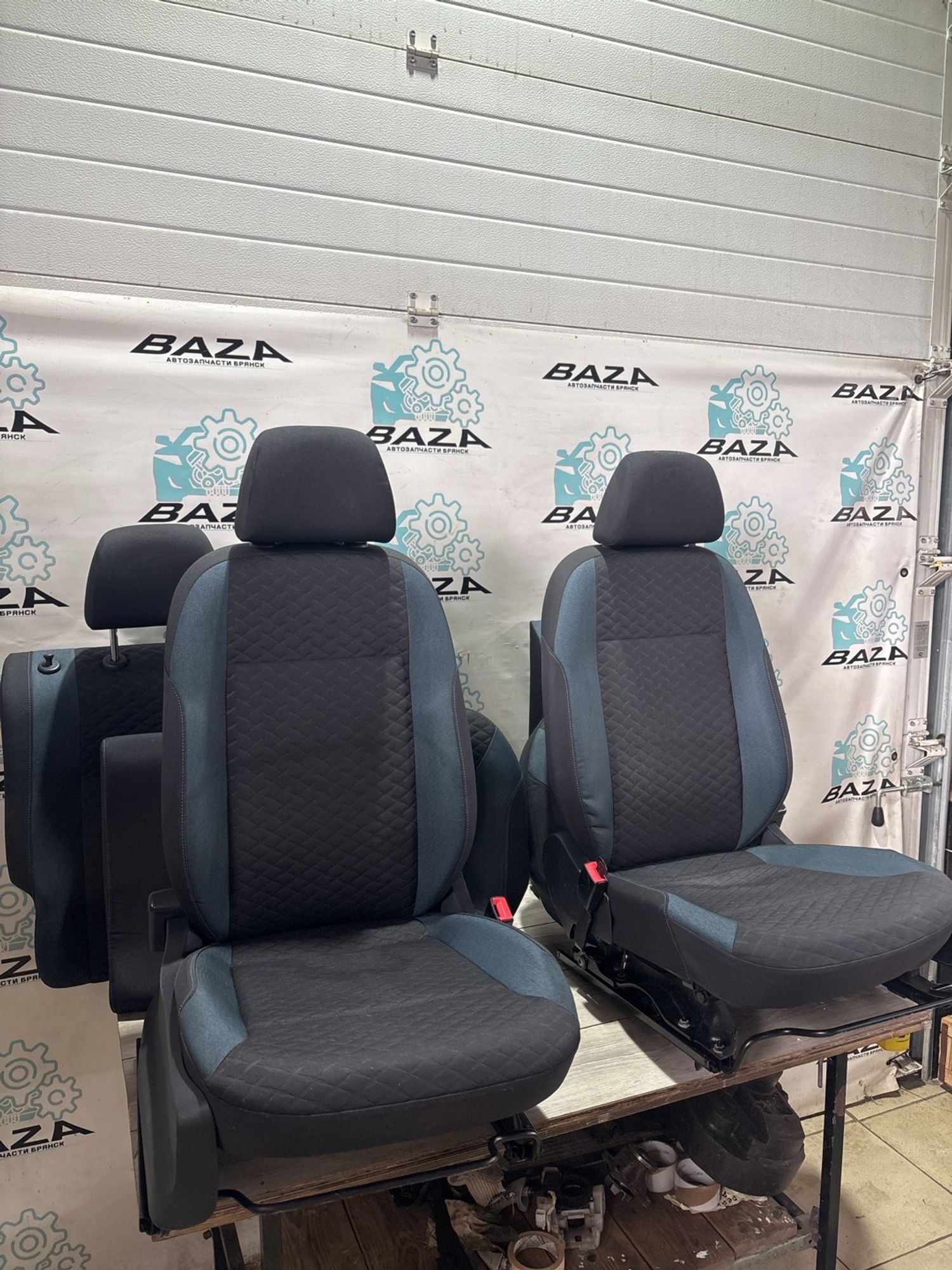 https://ycs.partsauto.market/partsauto-images/thmbs/userImages/0d5a73f363ec19ea8b7d8d6483ce4211/part/8c413231-c311-41f5-b049-93ef46d71c8d_1781507121306.jpg