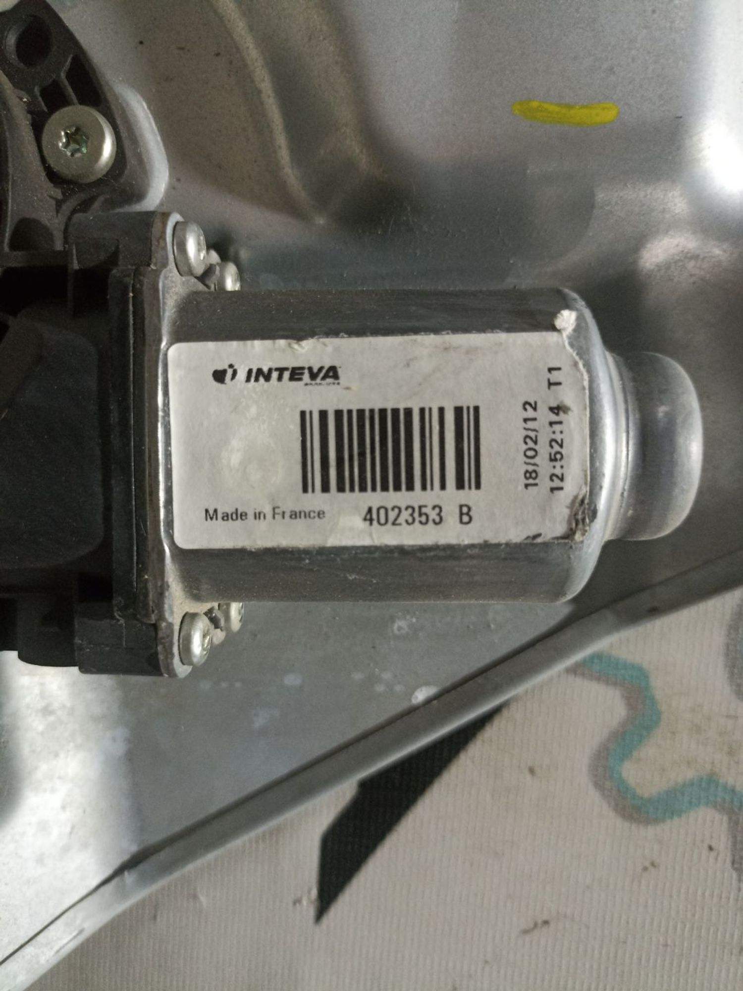 https://ycs.partsauto.market/partsauto-images/thmbs/userImages/0d5a73f363ec19ea8b7d8d6483ce4211/part/8c55bcf3-4559-4dd0-a688-b291fada64b9_1783329297144.jpg
