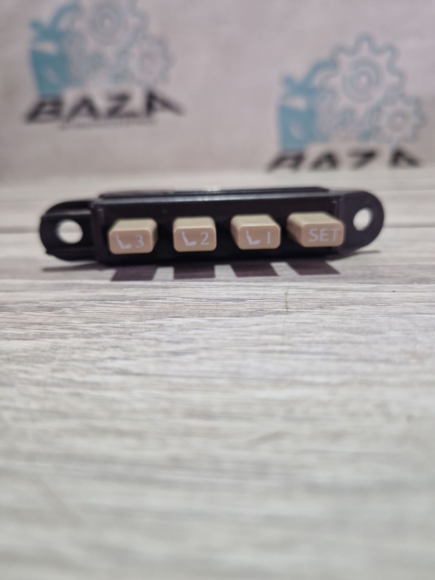 https://ycs.partsauto.market/partsauto-images/thmbs/userImages/0d5a73f363ec19ea8b7d8d6483ce4211/part/8cd58a3d-b29d-4351-839f-26ad45f6f16c_1787822560179.jpg