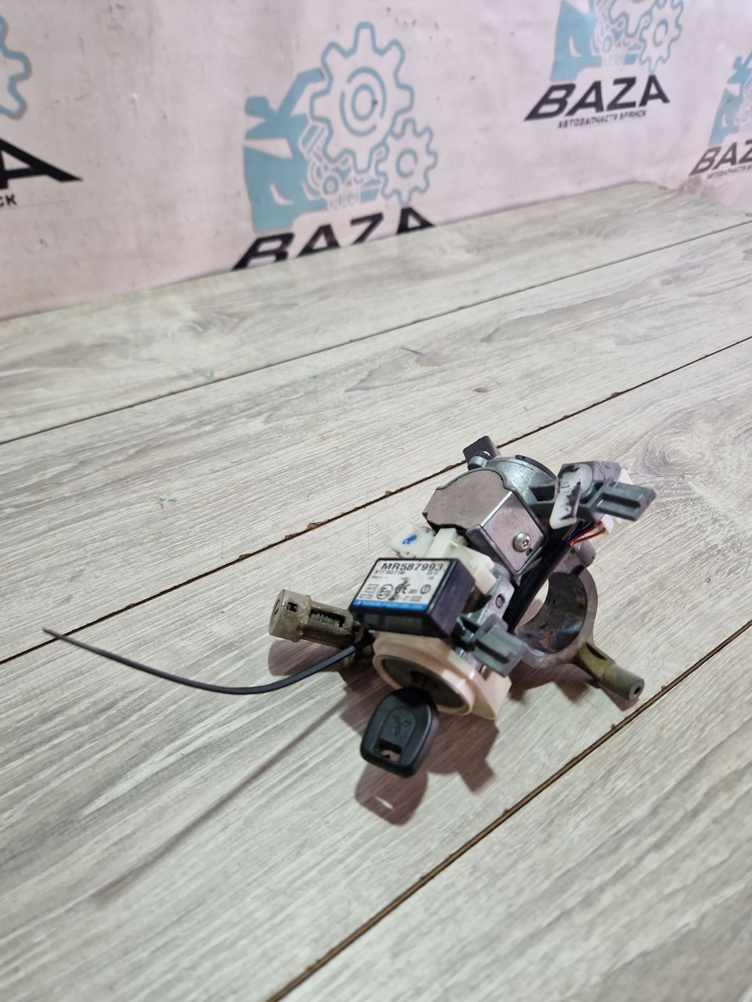 https://ycs.partsauto.market/partsauto-images/thmbs/userImages/0d5a73f363ec19ea8b7d8d6483ce4211/part/8de3e713-fef3-4adc-a2b9-3693fdb9d9c1_1787223010089.jpg