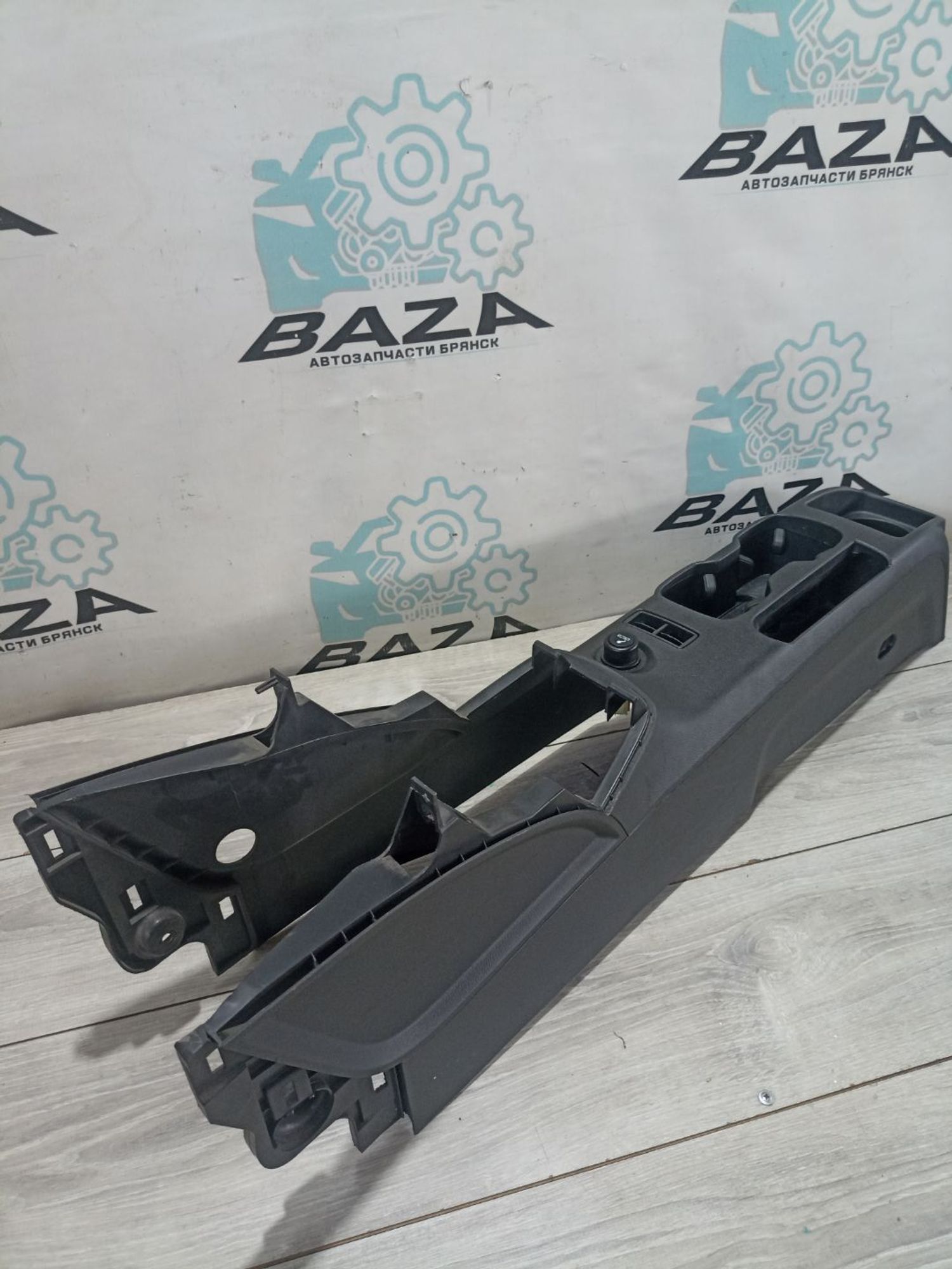https://ycs.partsauto.market/partsauto-images/thmbs/userImages/0d5a73f363ec19ea8b7d8d6483ce4211/part/909430b4-4000-4d1a-842a-3cfde21b988d_1783077286135.jpg