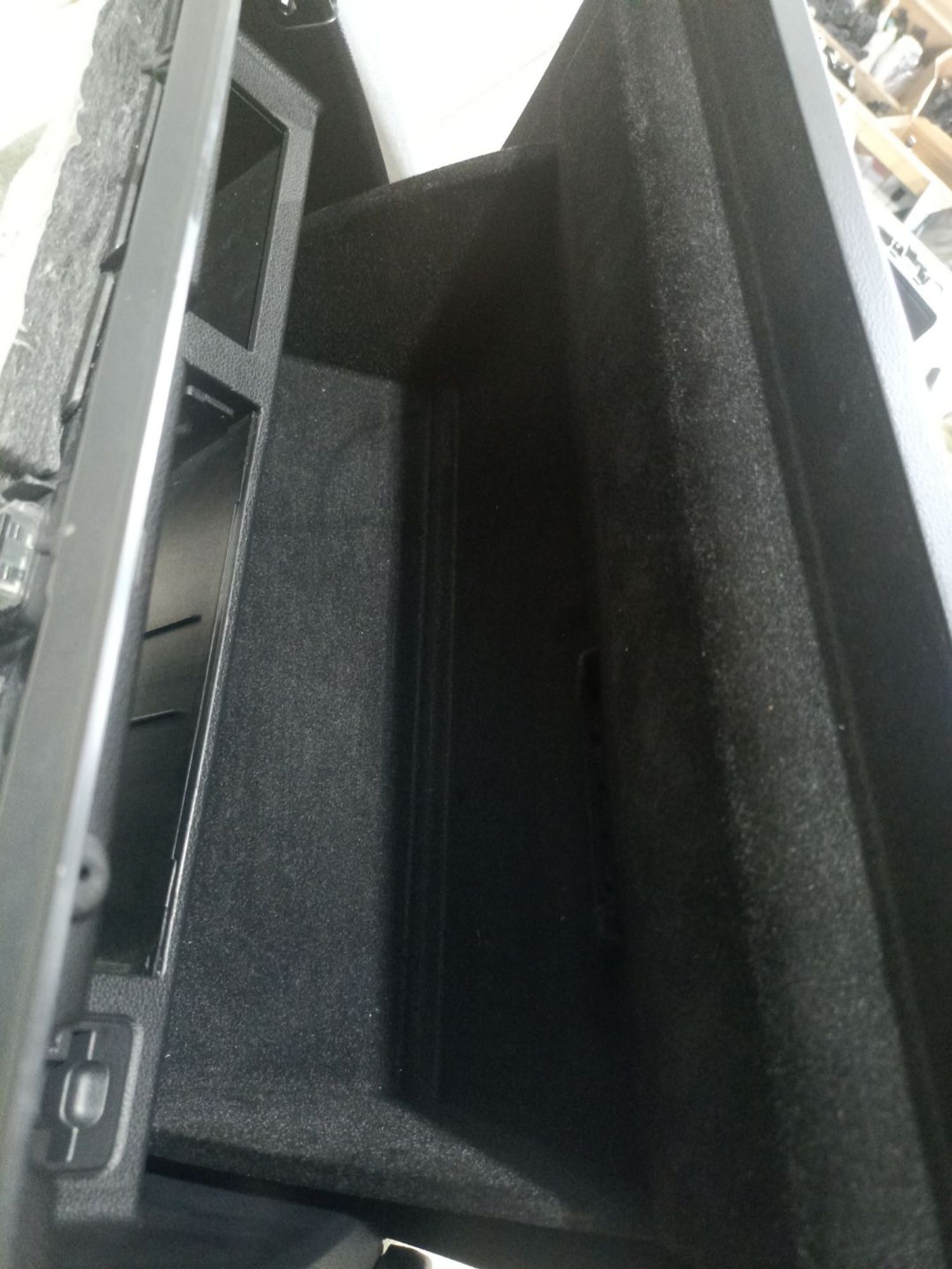 https://ycs.partsauto.market/partsauto-images/thmbs/userImages/0d5a73f363ec19ea8b7d8d6483ce4211/part/92dde7ea-fb62-468a-9984-bcb72439a8e8_1784210348466.jpg