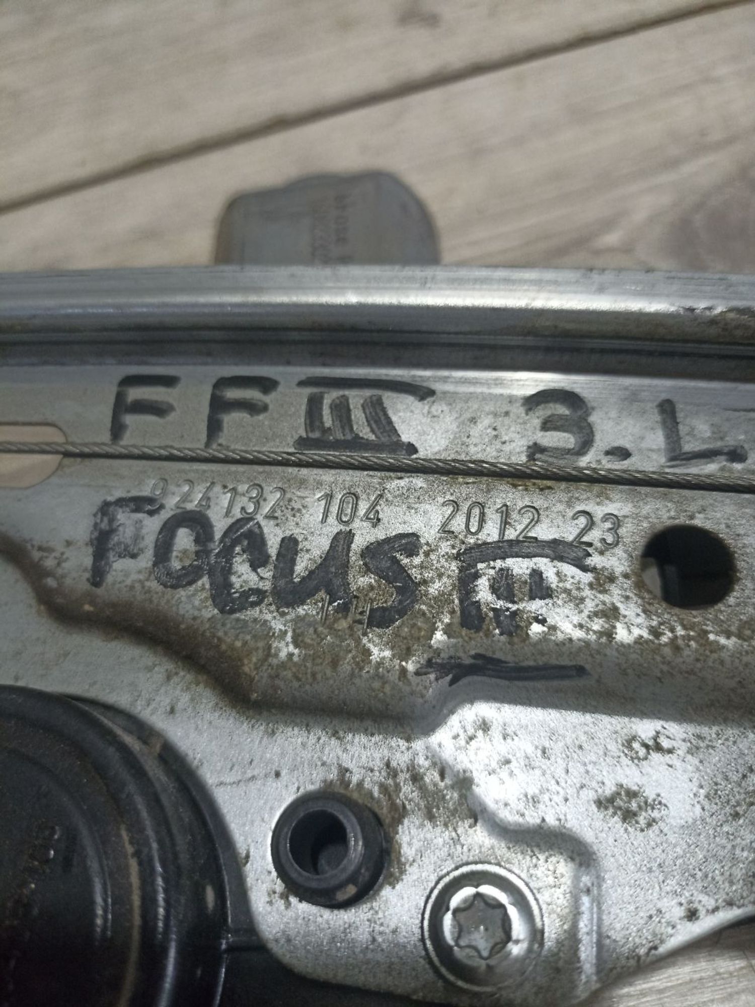 https://ycs.partsauto.market/partsauto-images/thmbs/userImages/0d5a73f363ec19ea8b7d8d6483ce4211/part/951e59d4-f3f6-41db-9232-864ce2c8ffb8_1784034978571.jpg