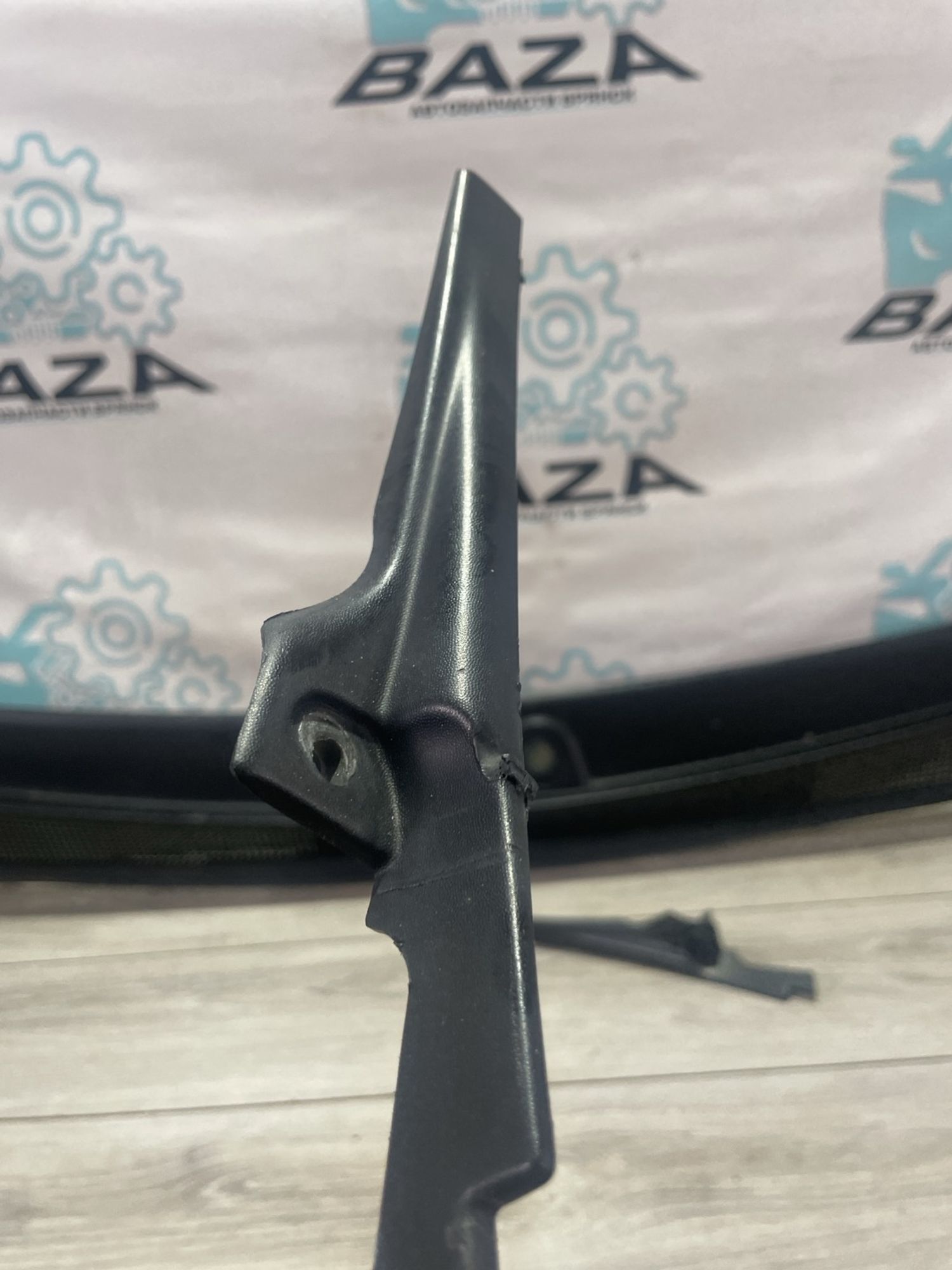 Водосток лобового стекла (жабо) Renault Logan 2, 1200 рублей, Брянск