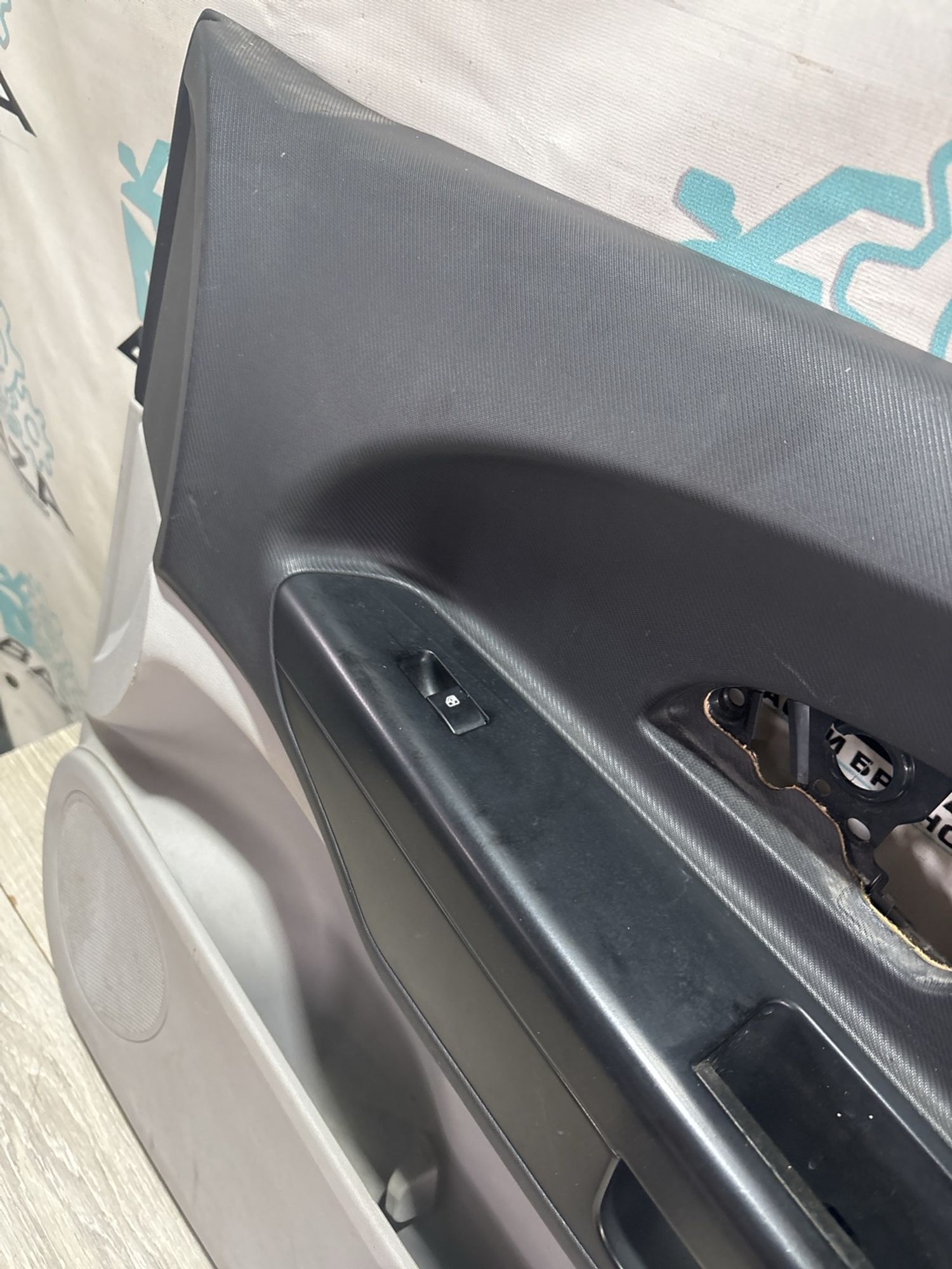 Обшивка с кнопкой двери передней правой Kia Cee..., 1490 рублей, Брянск