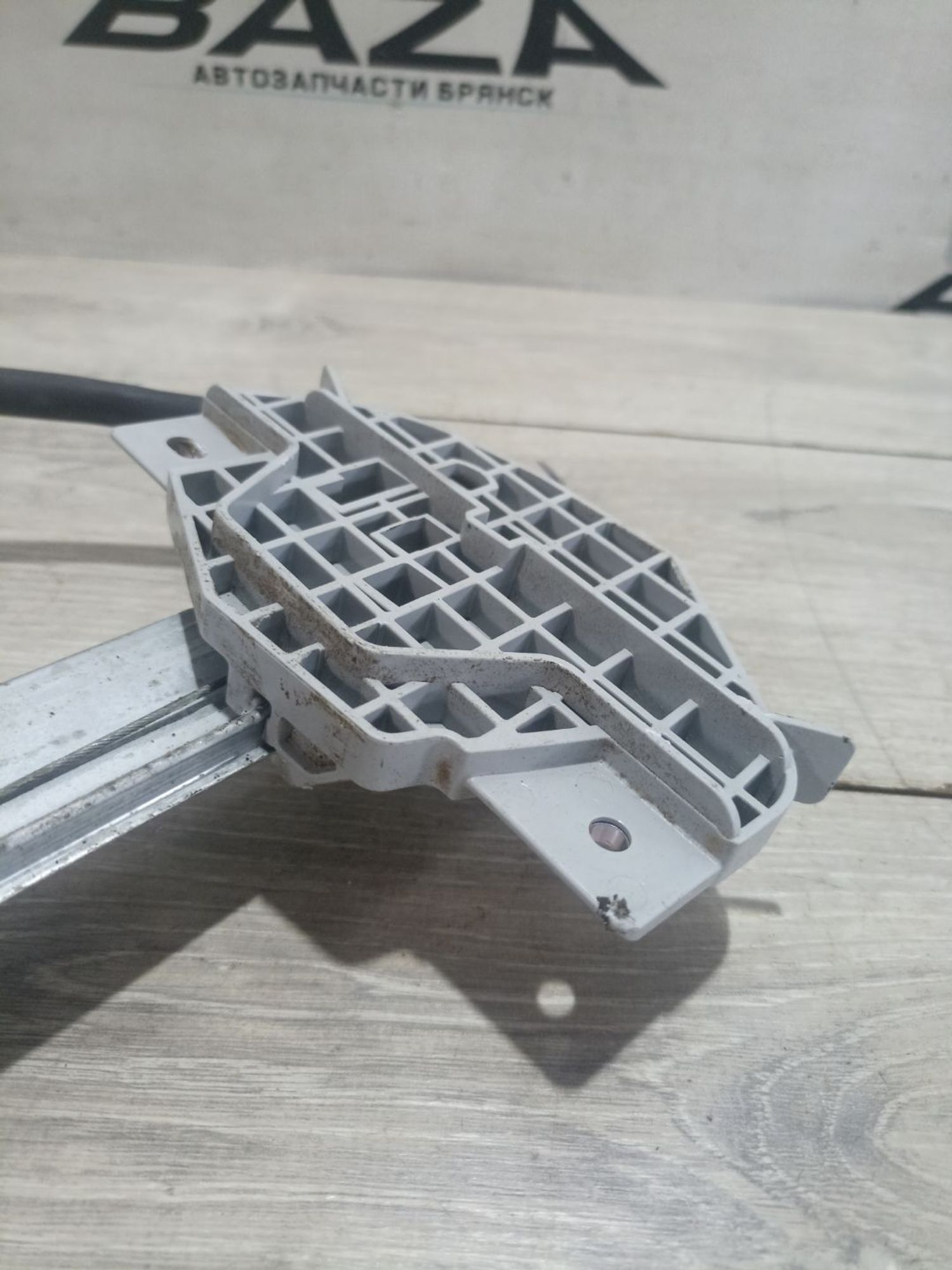 https://ycs.partsauto.market/partsauto-images/thmbs/userImages/0d5a73f363ec19ea8b7d8d6483ce4211/part/993d1cc8-c97c-42f3-9d90-29428cdad310_1784021688042.jpg