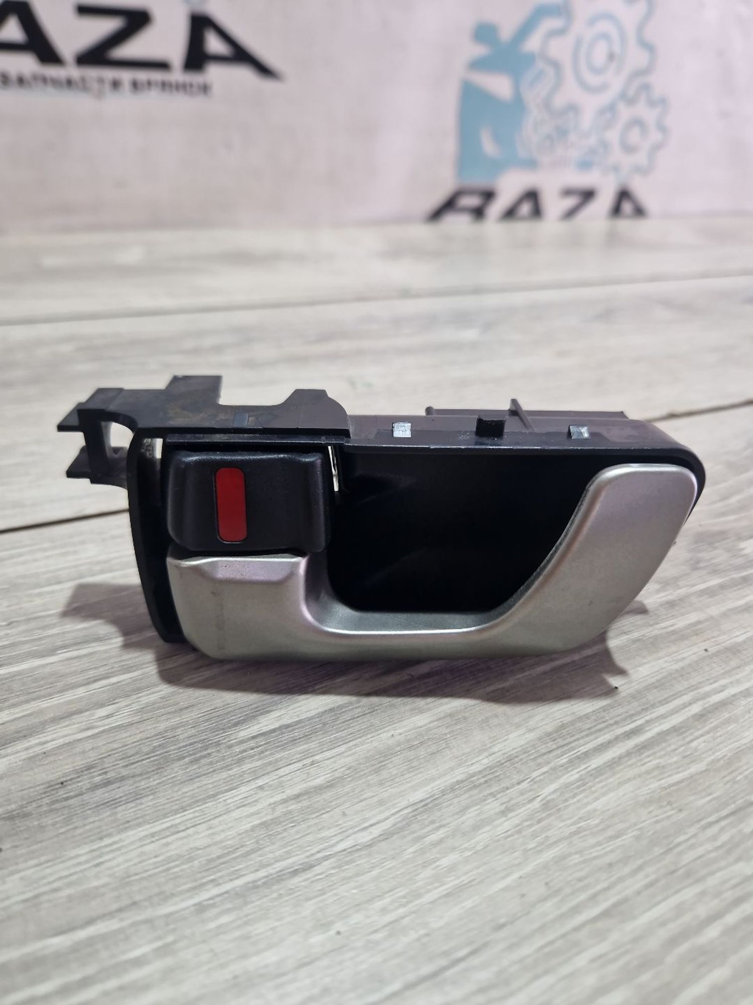 https://ycs.partsauto.market/partsauto-images/thmbs/userImages/0d5a73f363ec19ea8b7d8d6483ce4211/part/99c42ae3-6a0f-4a2d-889b-37fcbc980d50_1787135810532.jpg