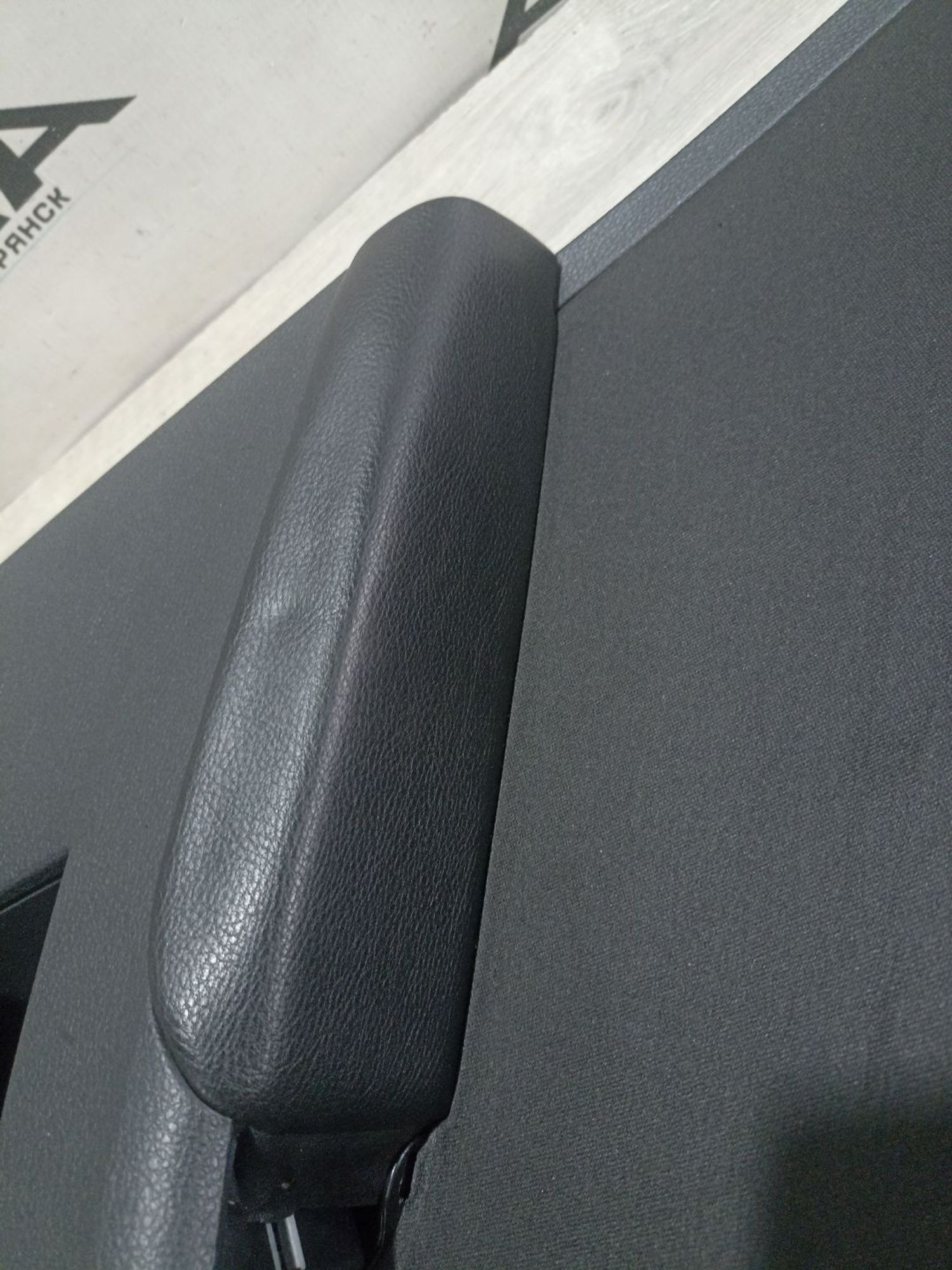 https://ycs.partsauto.market/partsauto-images/thmbs/userImages/0d5a73f363ec19ea8b7d8d6483ce4211/part/9ae9f8fe-efe2-4f05-a308-d216643be6e8_1784710948258.jpg
