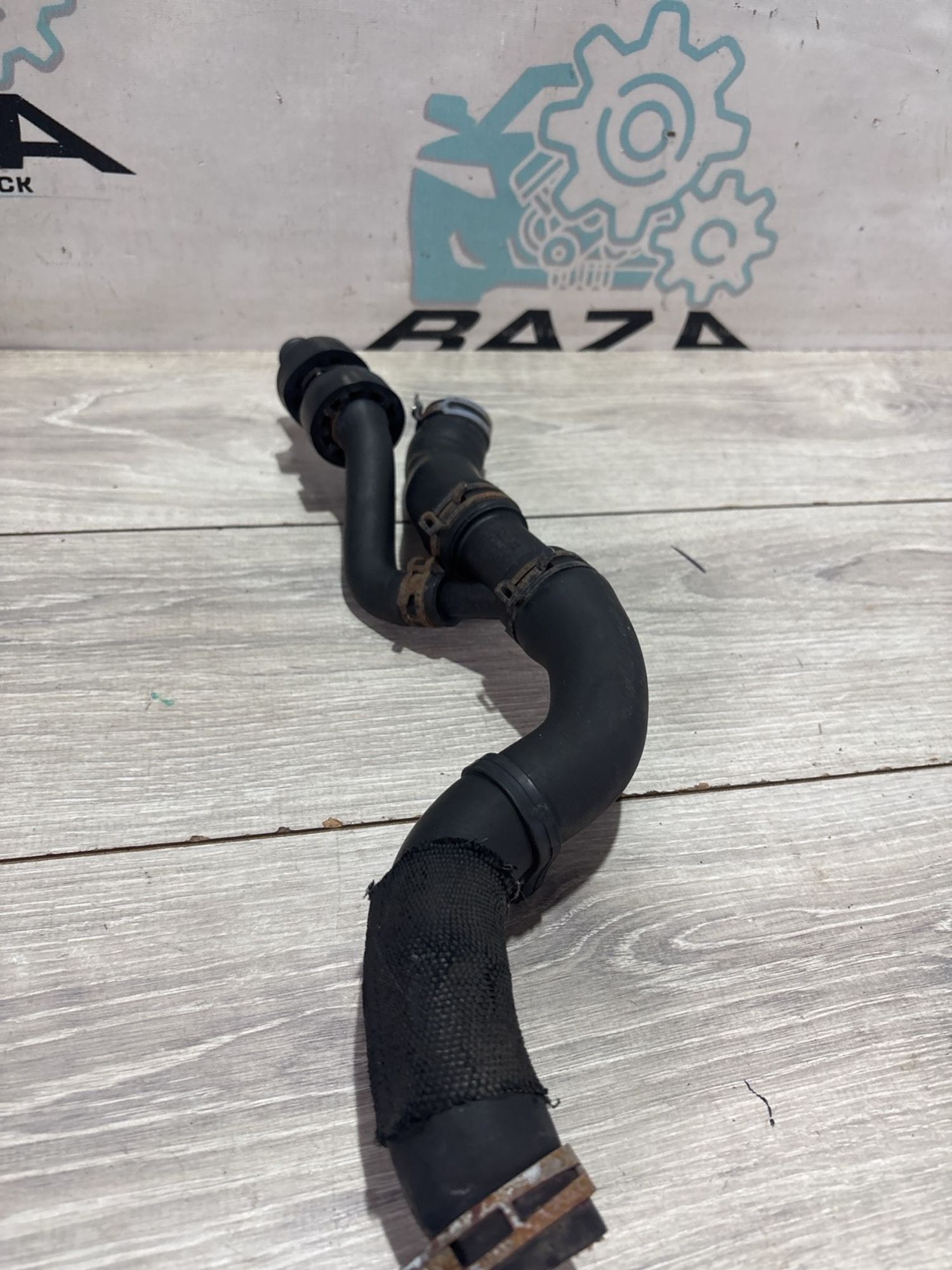 https://ycs.partsauto.market/partsauto-images/thmbs/userImages/0d5a73f363ec19ea8b7d8d6483ce4211/part/9b18e75c-73e2-432c-b630-75ed18770182_1781613773777.jpg
