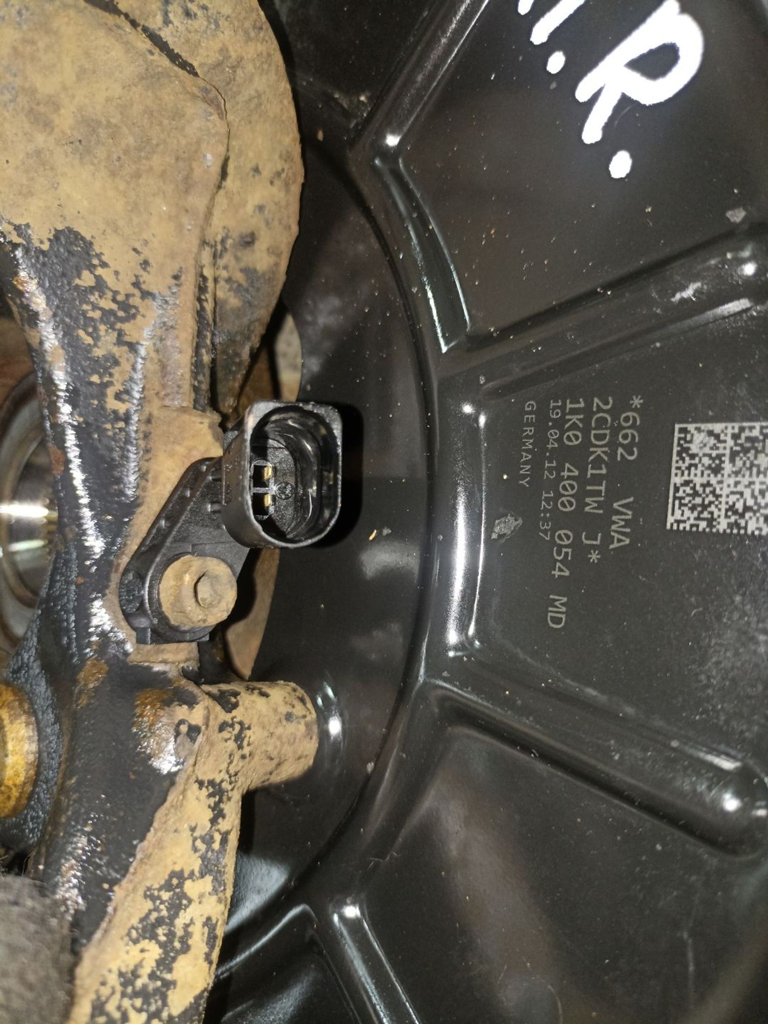 https://ycs.partsauto.market/partsauto-images/thmbs/userImages/0d5a73f363ec19ea8b7d8d6483ce4211/part/9c100256-b885-4515-98c1-be75ed5aa7d6_1783675840758.jpg
