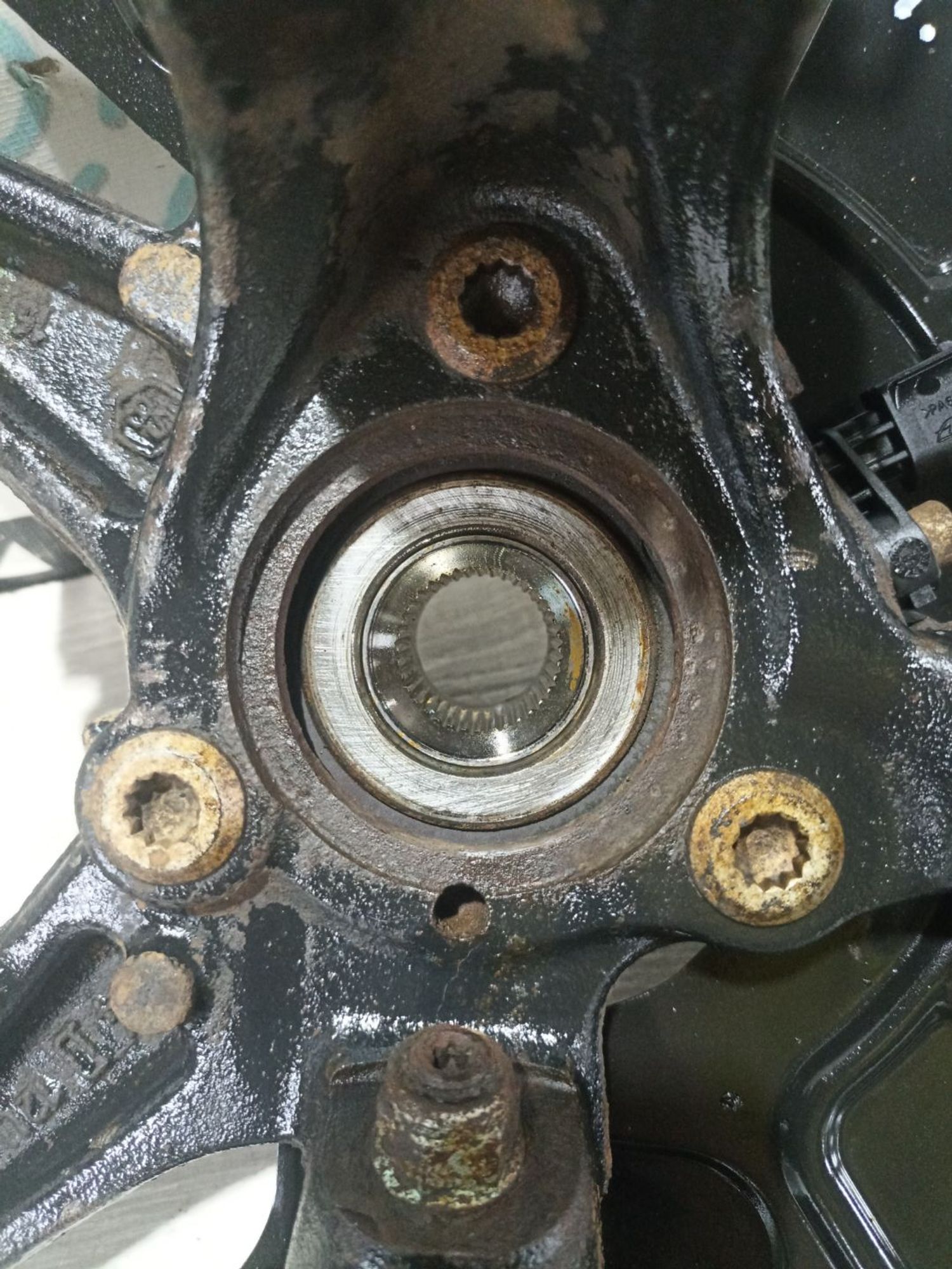 https://ycs.partsauto.market/partsauto-images/thmbs/userImages/0d5a73f363ec19ea8b7d8d6483ce4211/part/9c4d6102-cd86-47c1-b9a1-a4e353f99564_1783675837418.jpg
