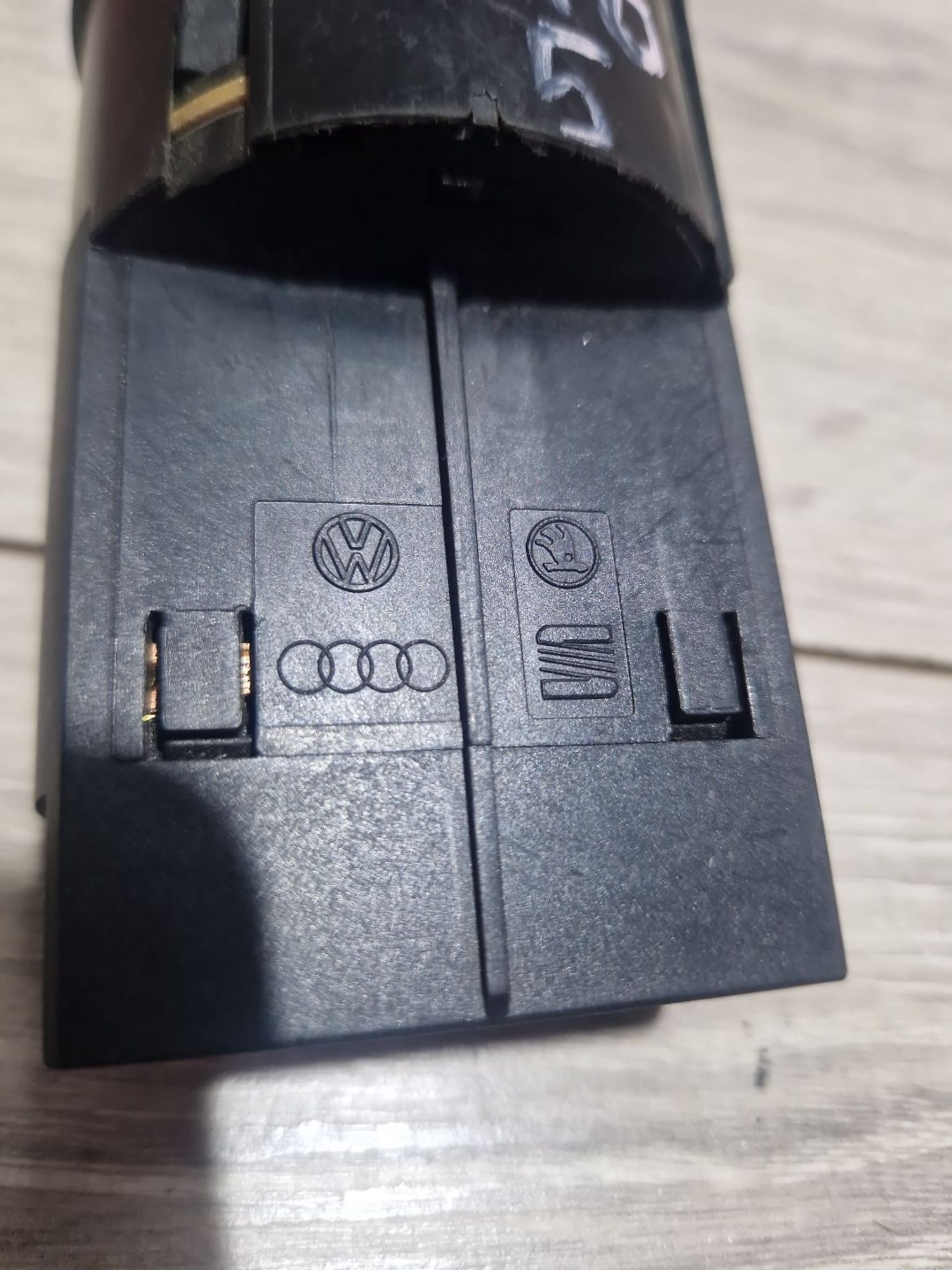 https://ycs.partsauto.market/partsauto-images/thmbs/userImages/0d5a73f363ec19ea8b7d8d6483ce4211/part/9e9203cf-6293-4cba-995c-d2d73206b4f9_1787308840752.jpg