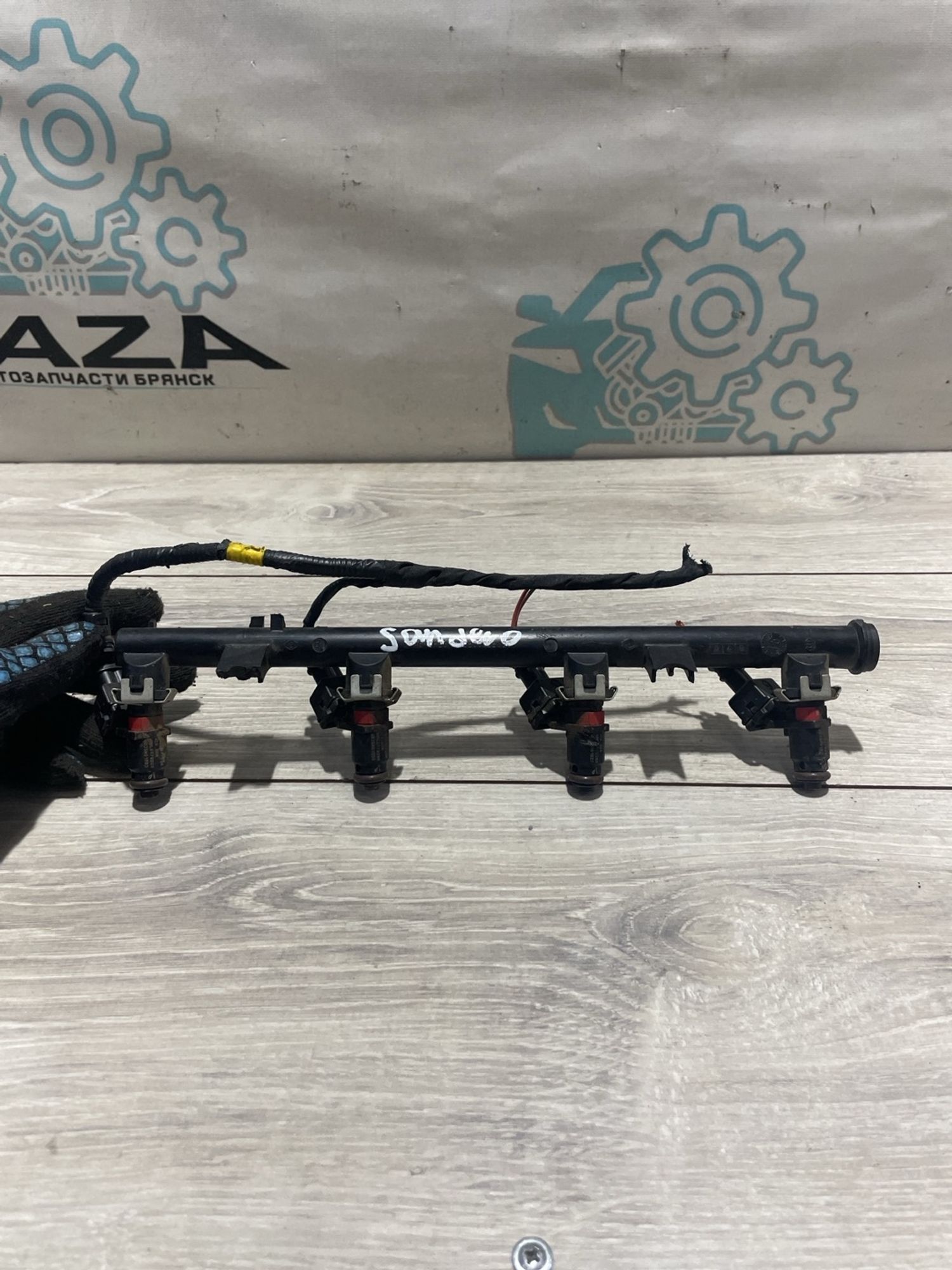 Топливная рампа Renault Sandero Stepway, 2000 рублей, Брянск