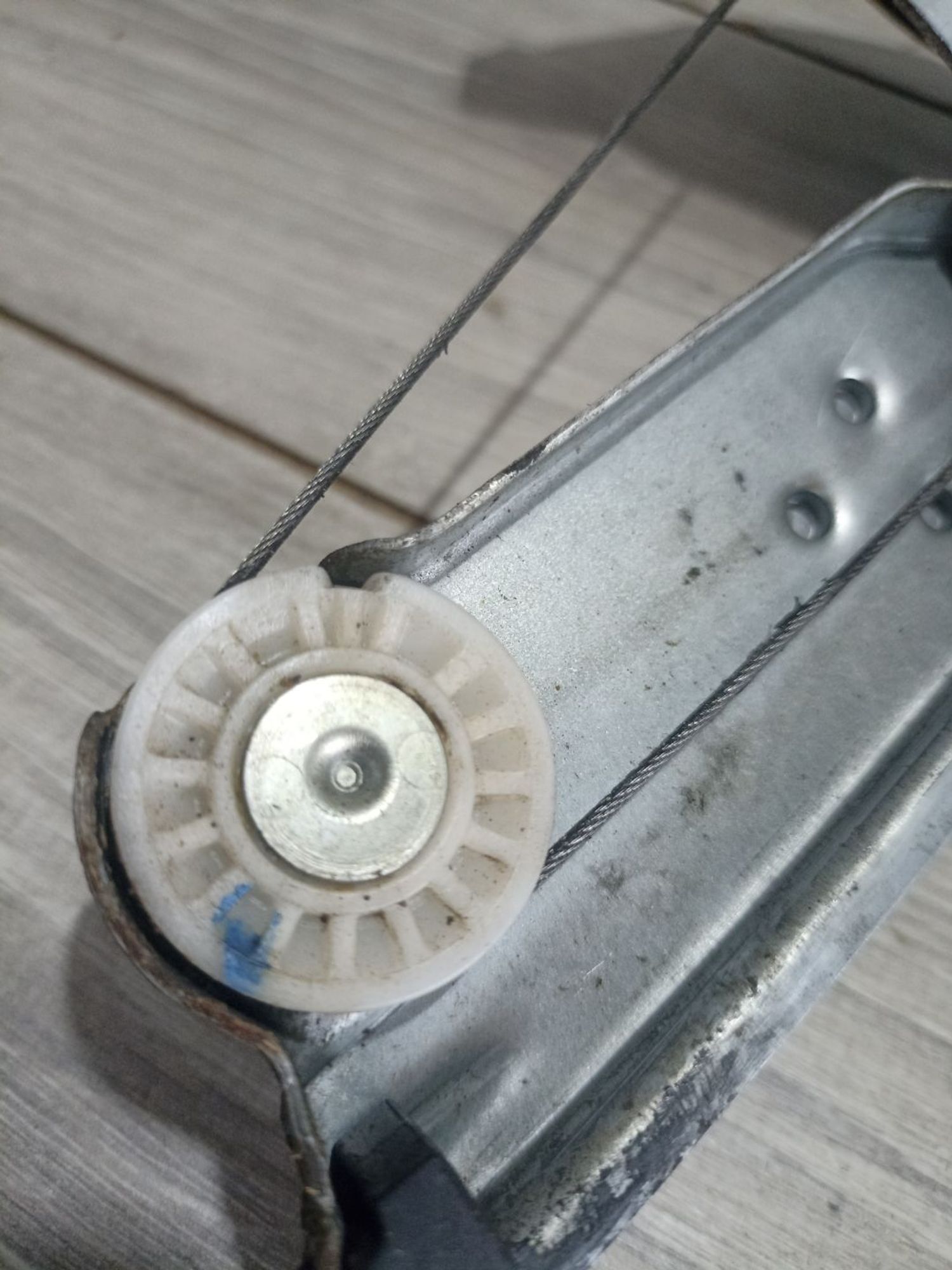 https://ycs.partsauto.market/partsauto-images/thmbs/userImages/0d5a73f363ec19ea8b7d8d6483ce4211/part/9faa22c3-70ca-48a8-9ca8-479e437ae300_1784039196579.jpg