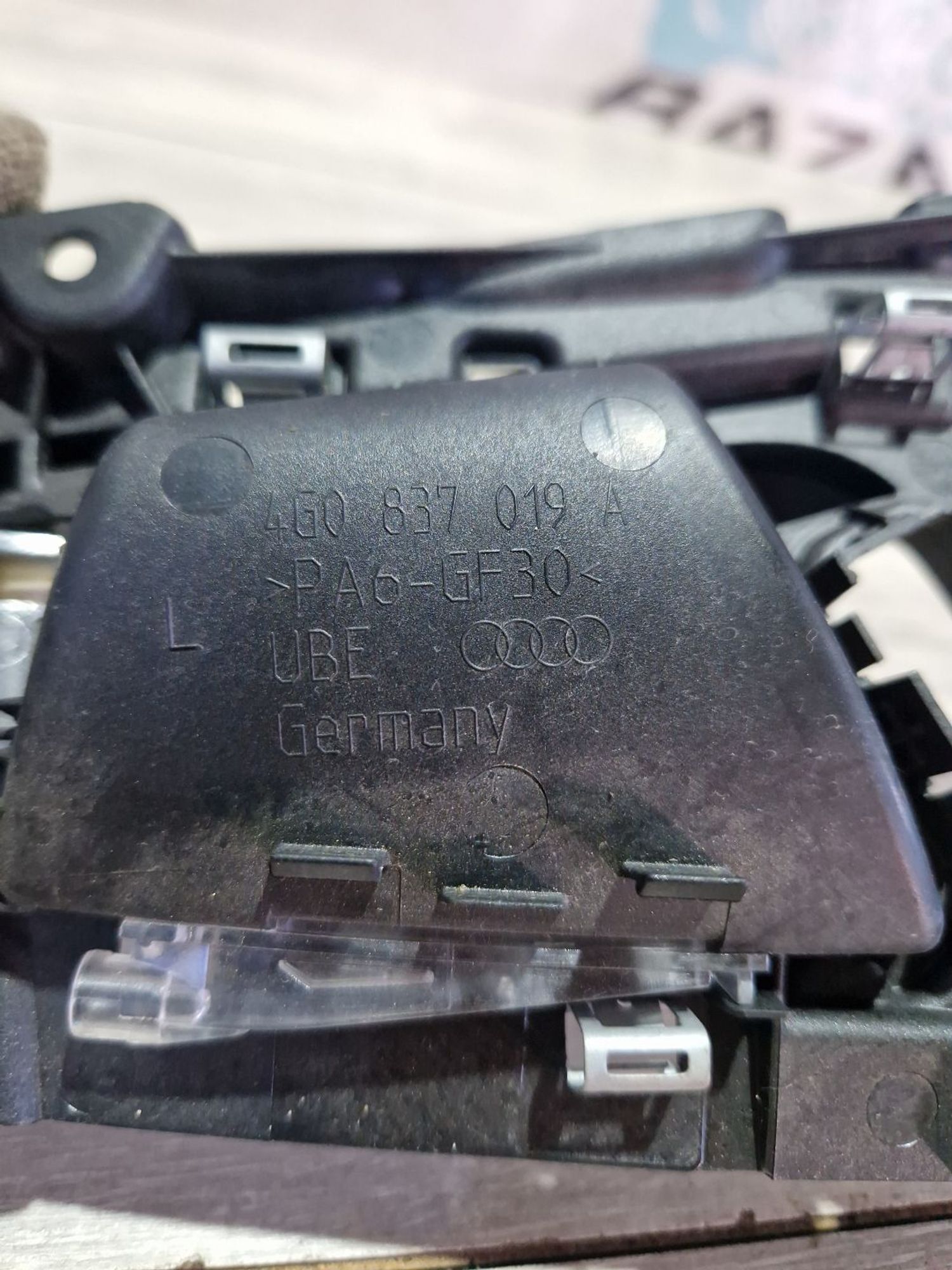 Ручка двери внутренняя передняя левая Audi A6, ..., 990 рублей, Брянск