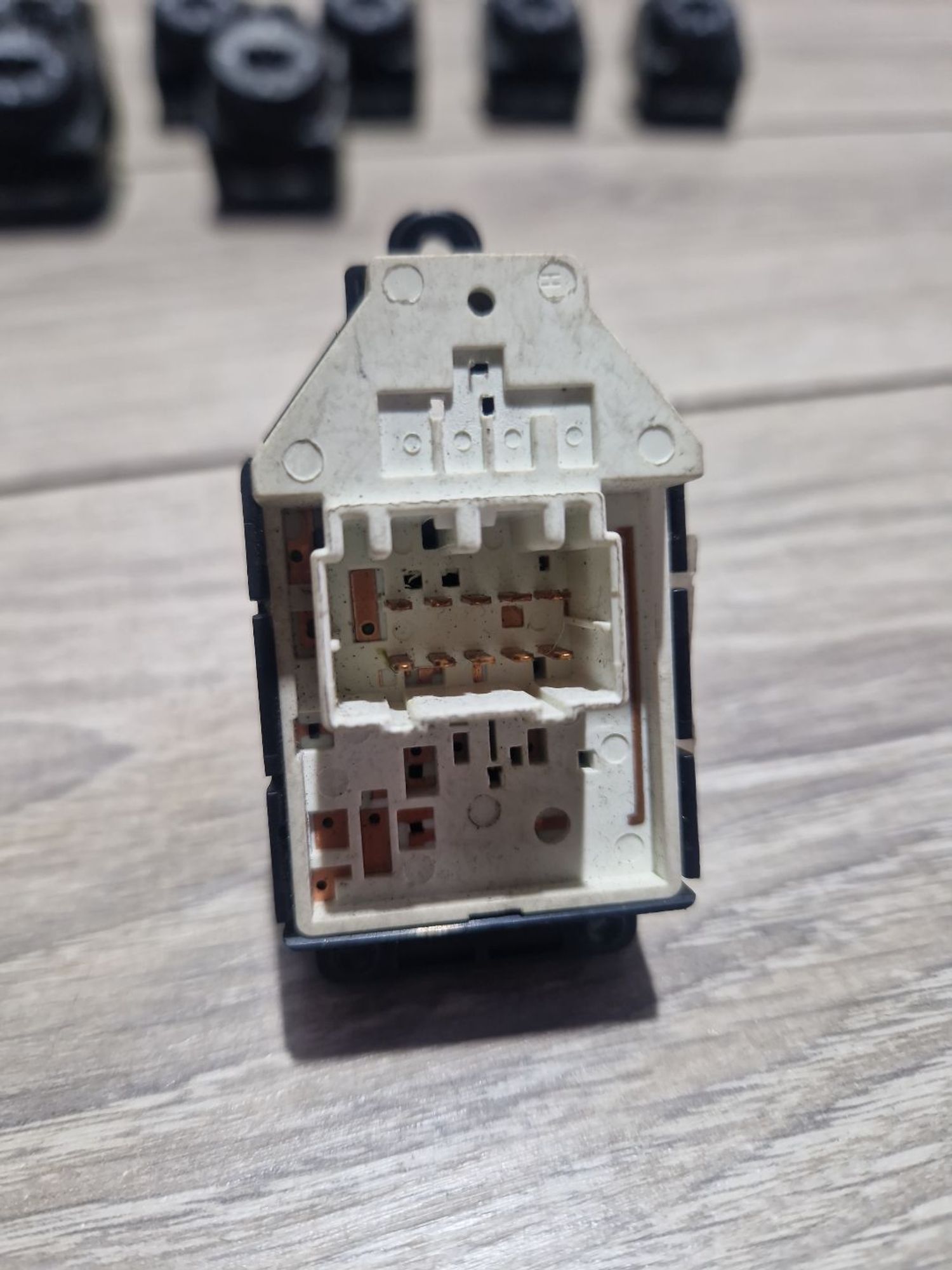 https://ycs.partsauto.market/partsauto-images/thmbs/userImages/0d5a73f363ec19ea8b7d8d6483ce4211/part/a3f5111d-7af2-4072-8e7a-2cd1d9e6bb47_1787311894514.jpg