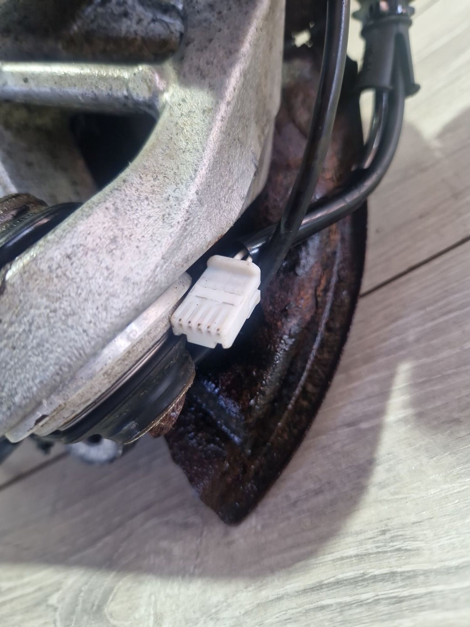 https://ycs.partsauto.market/partsauto-images/thmbs/userImages/0d5a73f363ec19ea8b7d8d6483ce4211/part/a734dddf-5810-4bcb-a983-b03d96e331e4_1786962545998.jpg