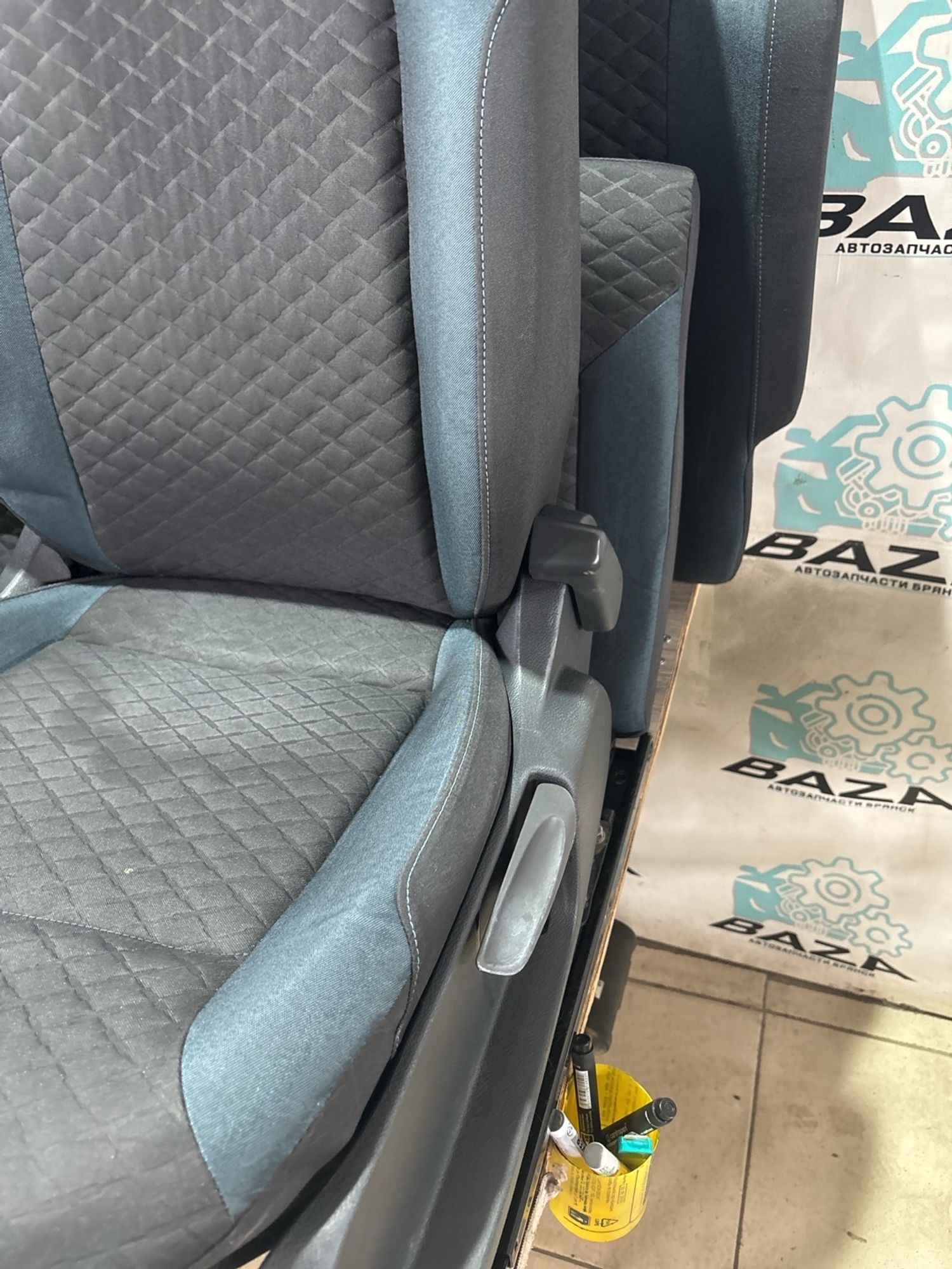 https://ycs.partsauto.market/partsauto-images/thmbs/userImages/0d5a73f363ec19ea8b7d8d6483ce4211/part/a8e2af9c-0e52-4b0a-b51c-4cb8c822262e_1781507145576.jpg