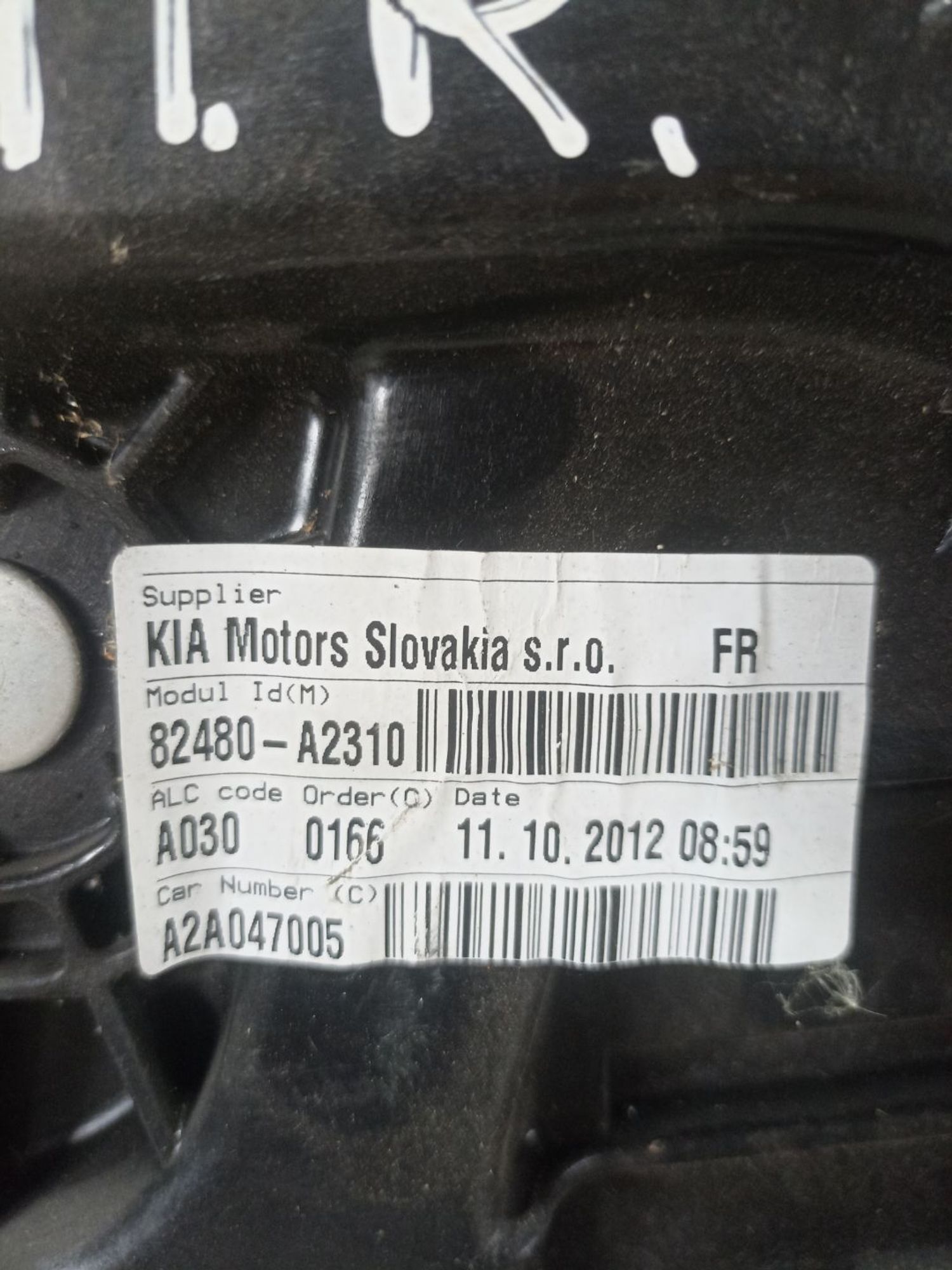 https://ycs.partsauto.market/partsauto-images/thmbs/userImages/0d5a73f363ec19ea8b7d8d6483ce4211/part/aa4e3cb2-5beb-413e-a82c-3f6a3a470567_1783507300464.jpg