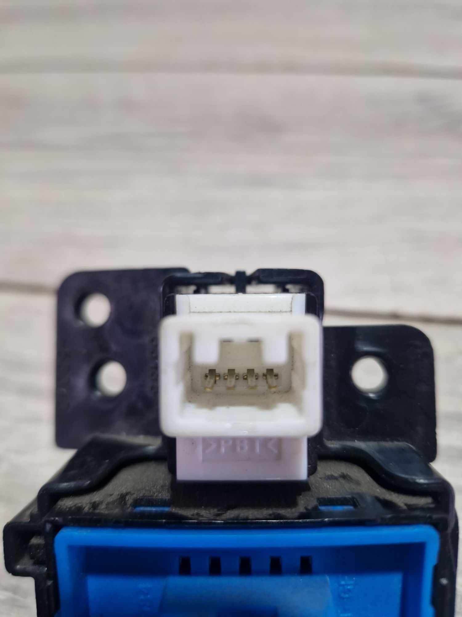 https://ycs.partsauto.market/partsauto-images/thmbs/userImages/0d5a73f363ec19ea8b7d8d6483ce4211/part/ab70746c-09e9-4c6b-a165-b53b29ad7b77_1787820154737.jpg