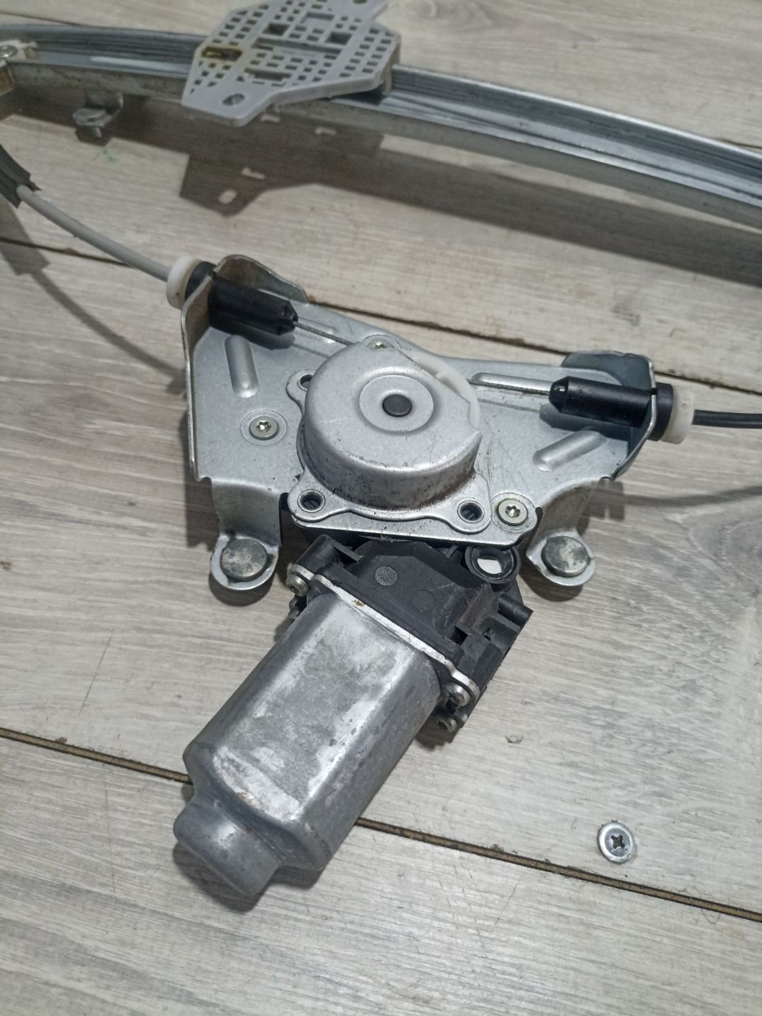 https://ycs.partsauto.market/partsauto-images/thmbs/userImages/0d5a73f363ec19ea8b7d8d6483ce4211/part/acdeff74-6bdb-4657-96f8-77797d90171d_1784103633059.jpg