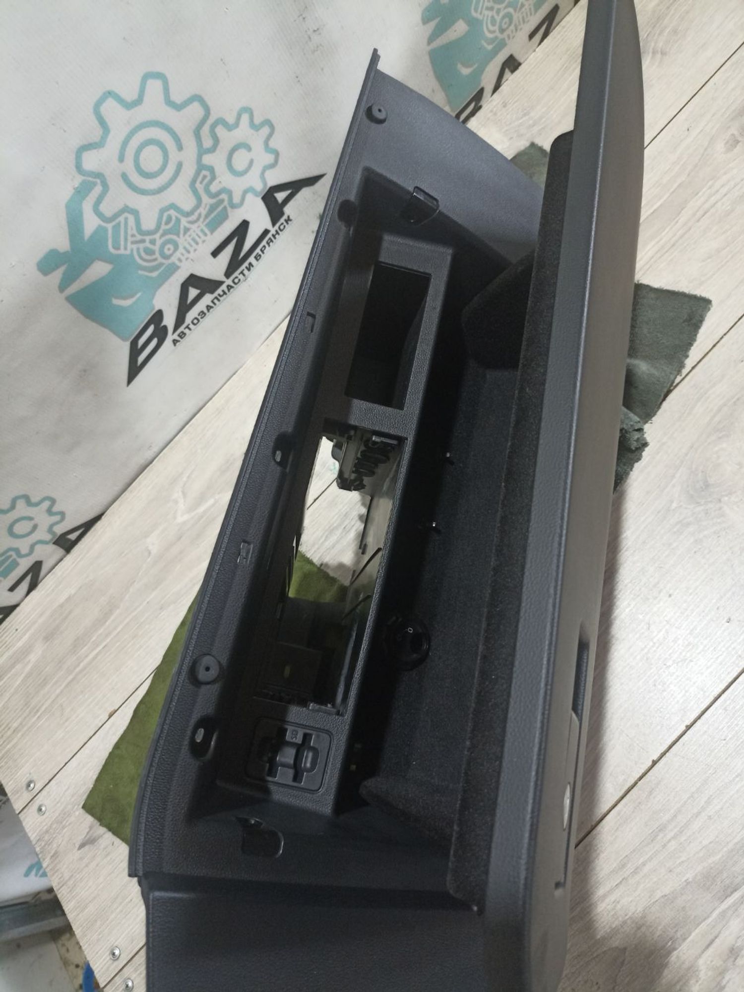 https://ycs.partsauto.market/partsauto-images/thmbs/userImages/0d5a73f363ec19ea8b7d8d6483ce4211/part/ae058c3d-8e9e-43d8-b527-5345abc3cc0b_1784210346389.jpg