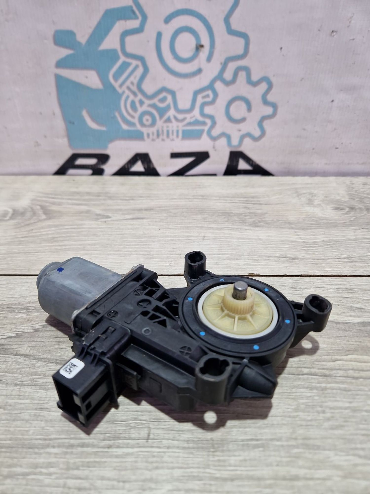 Мотор стеклоподъемника правый задний Volkswagen..., 1100 рублей, Брянск