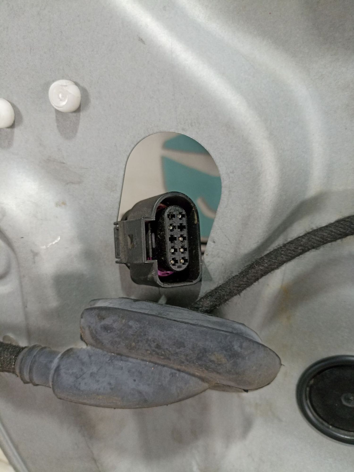https://ycs.partsauto.market/partsauto-images/thmbs/userImages/0d5a73f363ec19ea8b7d8d6483ce4211/part/afd897ab-caa6-4af4-8e3d-65e6986f299b_1783162521870.jpg