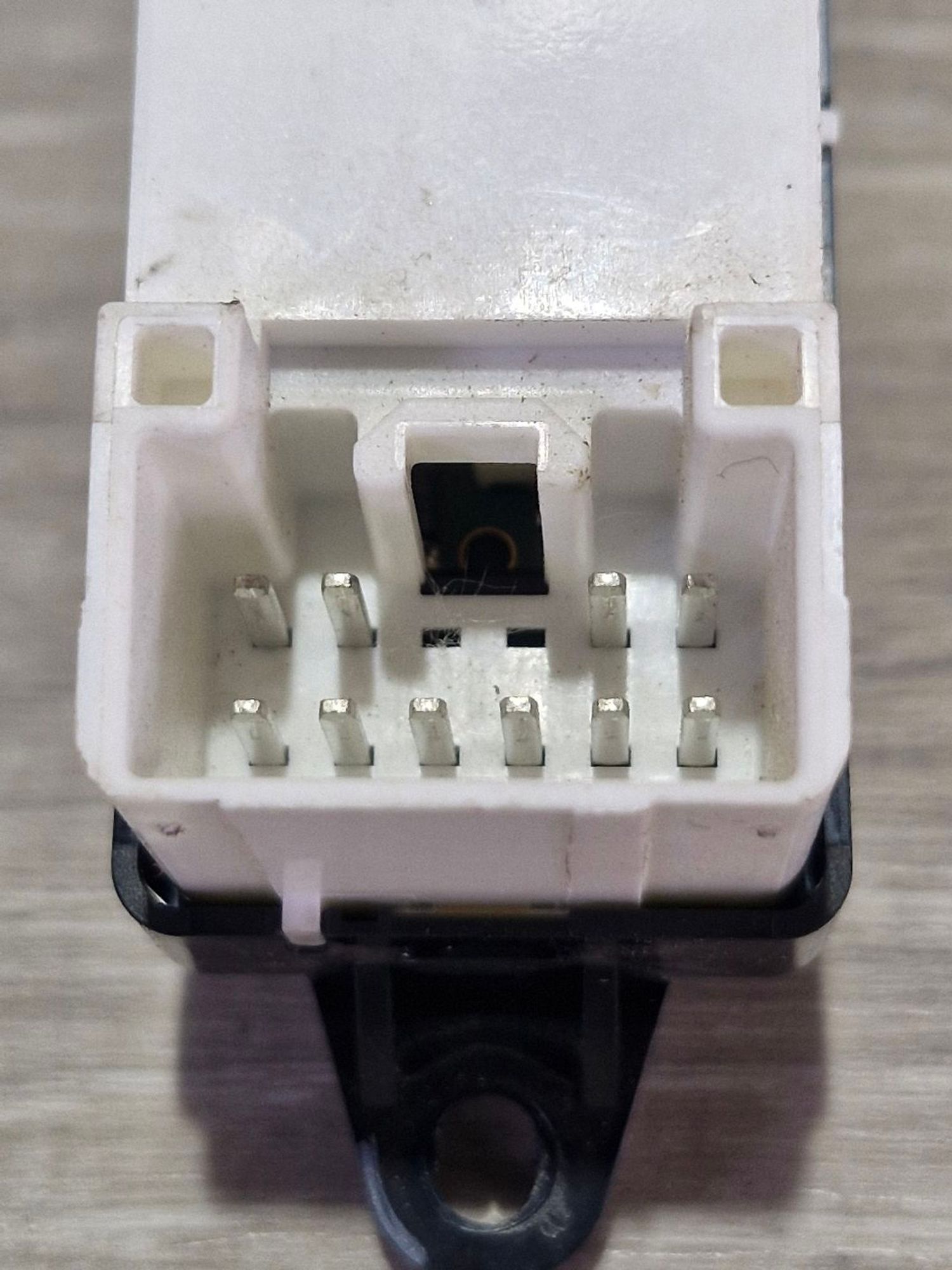https://ycs.partsauto.market/partsauto-images/thmbs/userImages/0d5a73f363ec19ea8b7d8d6483ce4211/part/b1068f48-a94b-4351-a78d-150ce1985161_1781610746215.jpg