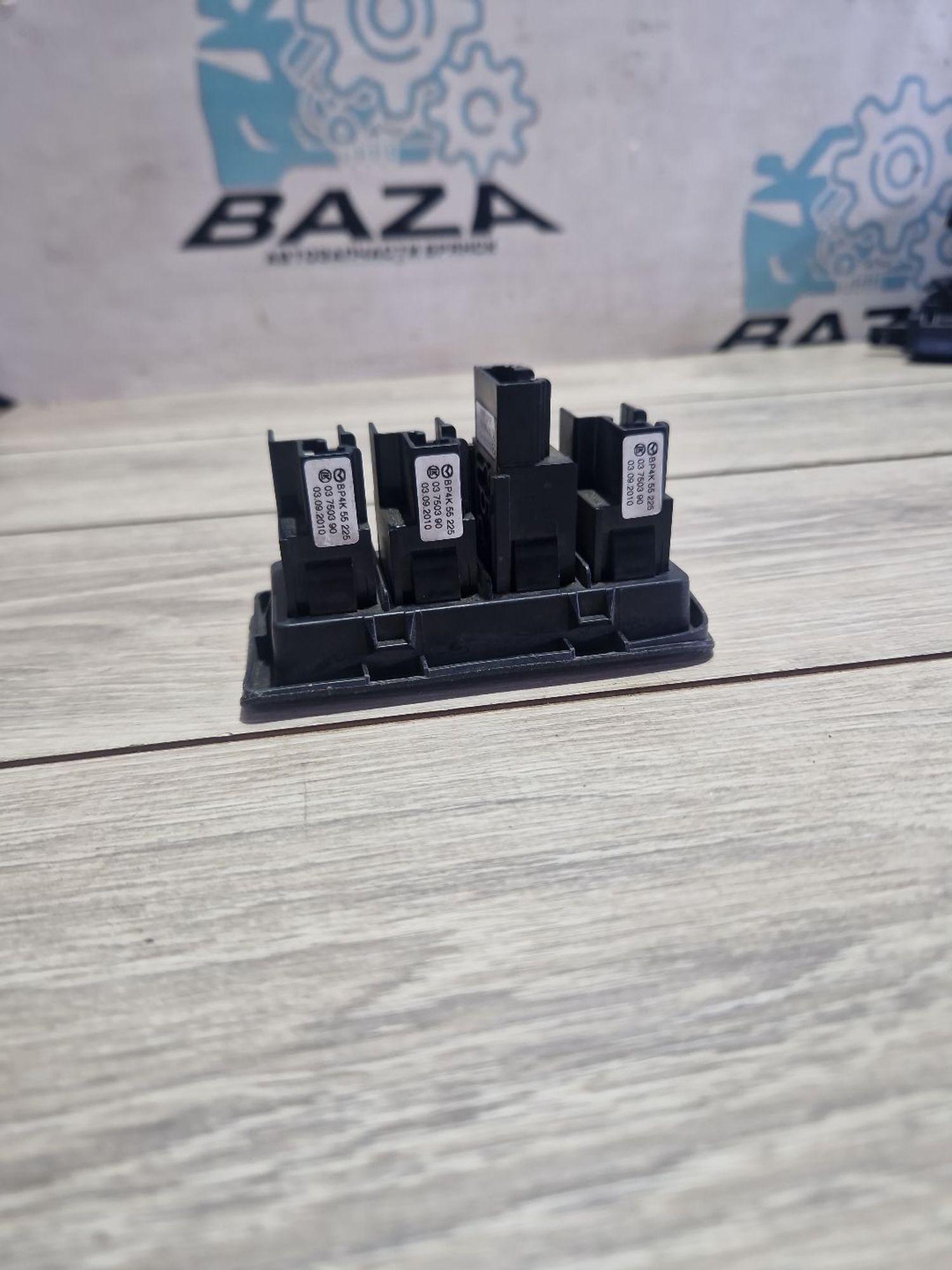 https://ycs.partsauto.market/partsauto-images/thmbs/userImages/0d5a73f363ec19ea8b7d8d6483ce4211/part/b2c90eb0-4bb0-406e-b67a-c35dcd064582_1787392451721.jpg