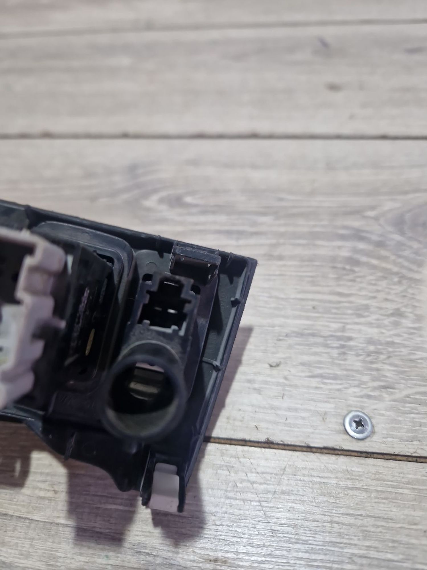 https://ycs.partsauto.market/partsauto-images/thmbs/userImages/0d5a73f363ec19ea8b7d8d6483ce4211/part/b2dbeb2f-3599-484b-85d8-6c246f768f04_1787645077393.jpg