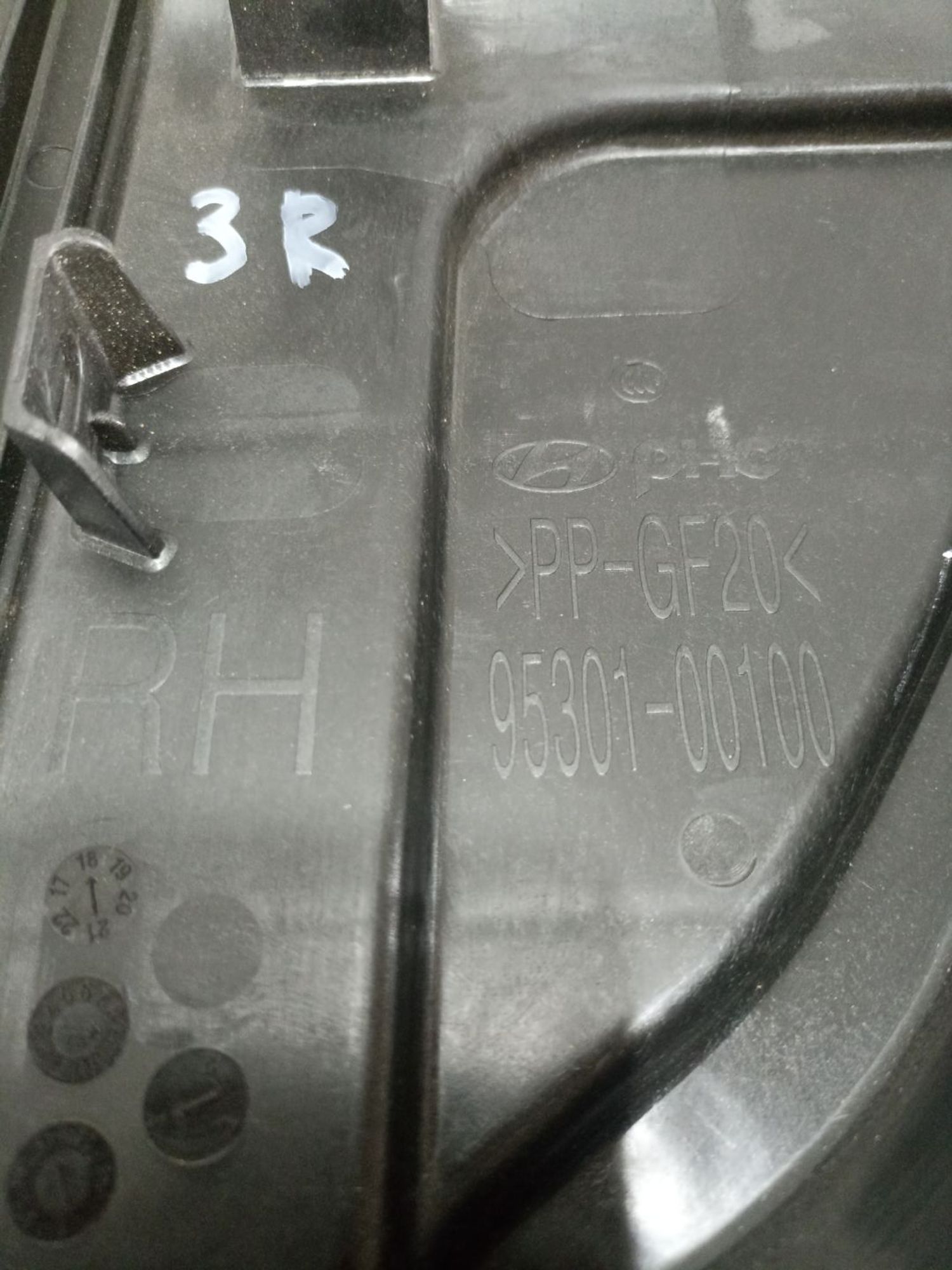 https://ycs.partsauto.market/partsauto-images/thmbs/userImages/0d5a73f363ec19ea8b7d8d6483ce4211/part/b47e80d4-e793-4bf0-a3a3-b3ed5327132d_1783346286266.jpg