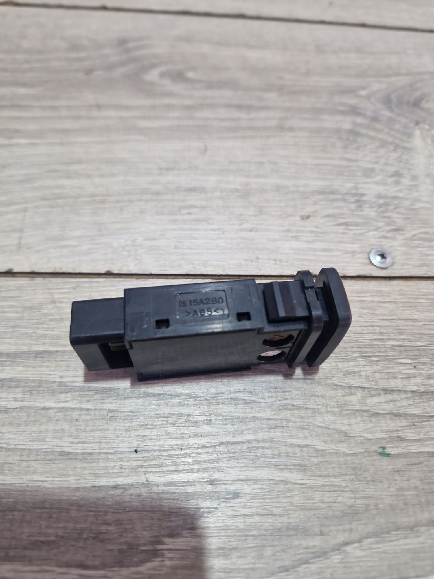 https://ycs.partsauto.market/partsauto-images/thmbs/userImages/0d5a73f363ec19ea8b7d8d6483ce4211/part/b9ec6b73-1f2d-45cb-a89a-fbaa029adcc2_1787736923529.jpg