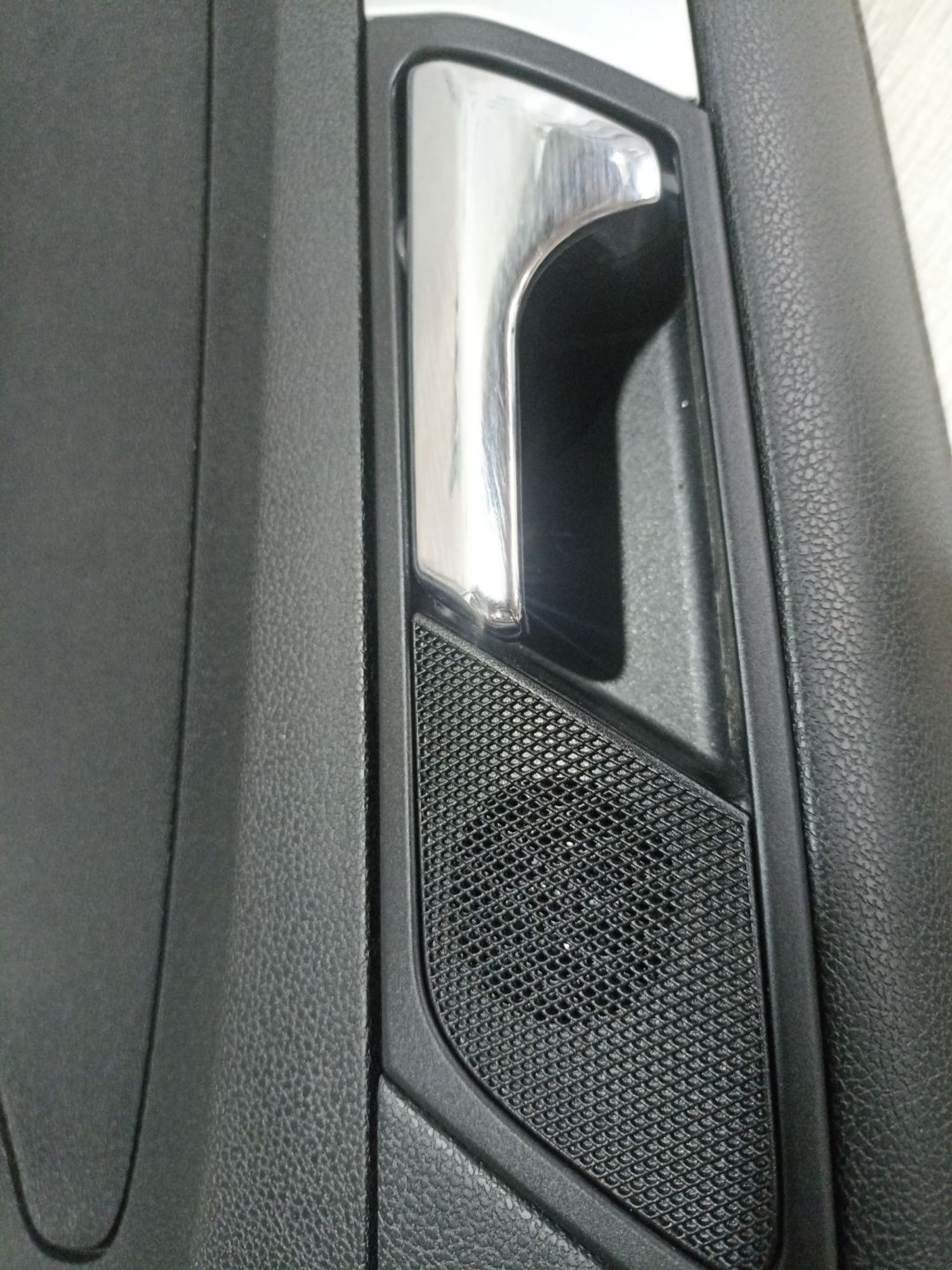https://ycs.partsauto.market/partsauto-images/thmbs/userImages/0d5a73f363ec19ea8b7d8d6483ce4211/part/ba2630c2-1d47-4b89-87e5-0c1d69d96bfe_1784632474323.jpg