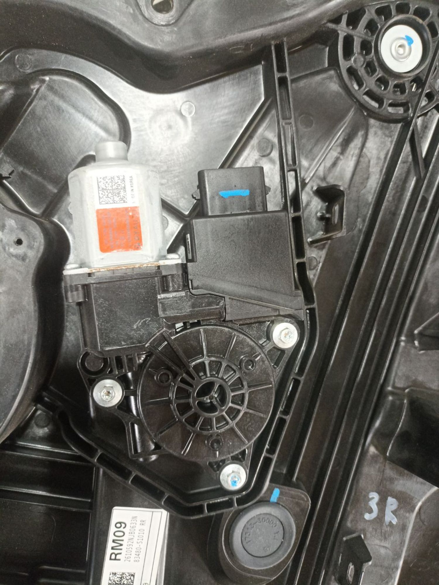 https://ycs.partsauto.market/partsauto-images/thmbs/userImages/0d5a73f363ec19ea8b7d8d6483ce4211/part/be4196db-9ce0-48ae-86b4-2682a39691d7_1783346278955.jpg