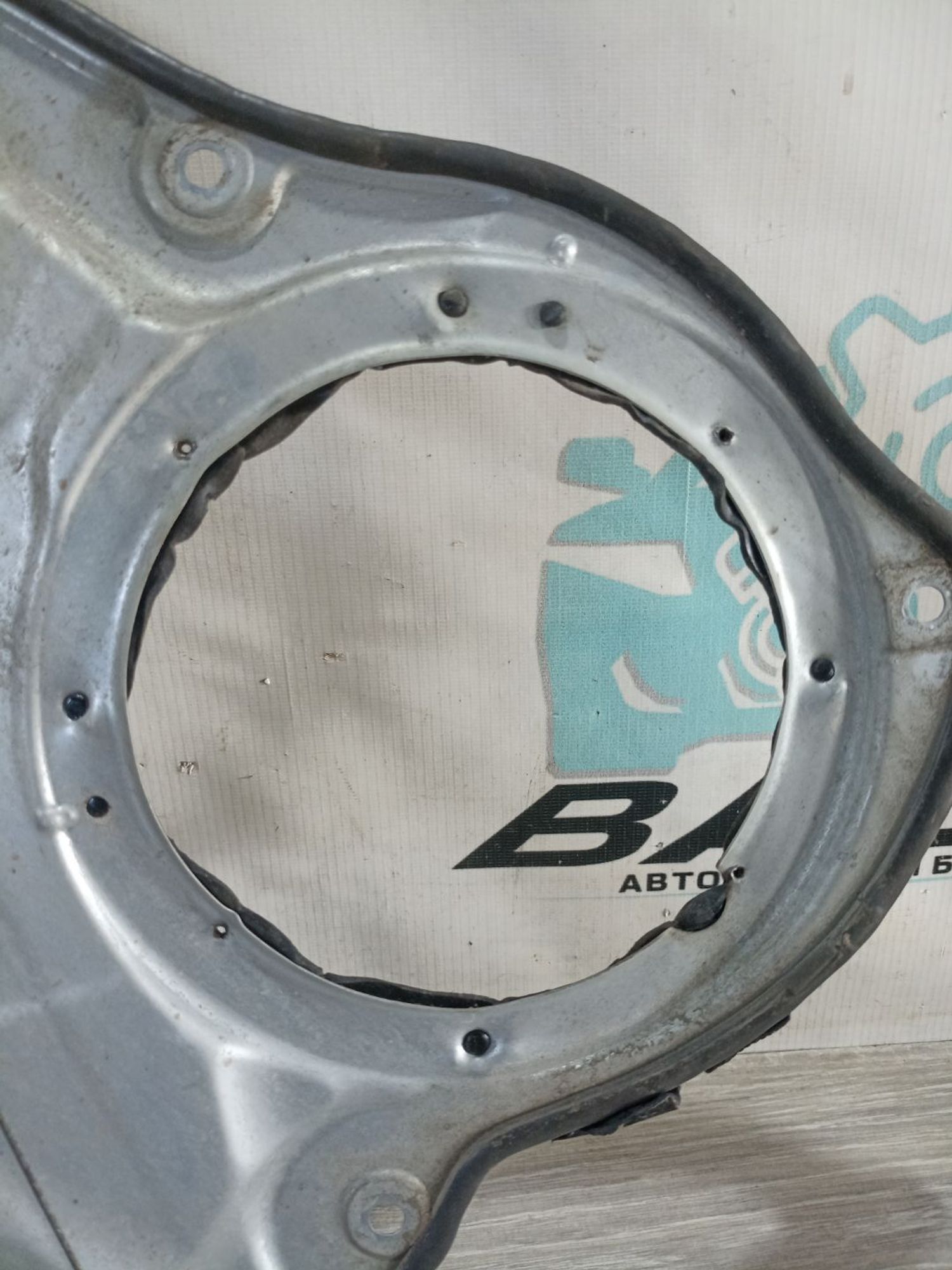 https://ycs.partsauto.market/partsauto-images/thmbs/userImages/0d5a73f363ec19ea8b7d8d6483ce4211/part/be4754df-5780-4870-a111-827f1829e68f_1783350688769.jpg