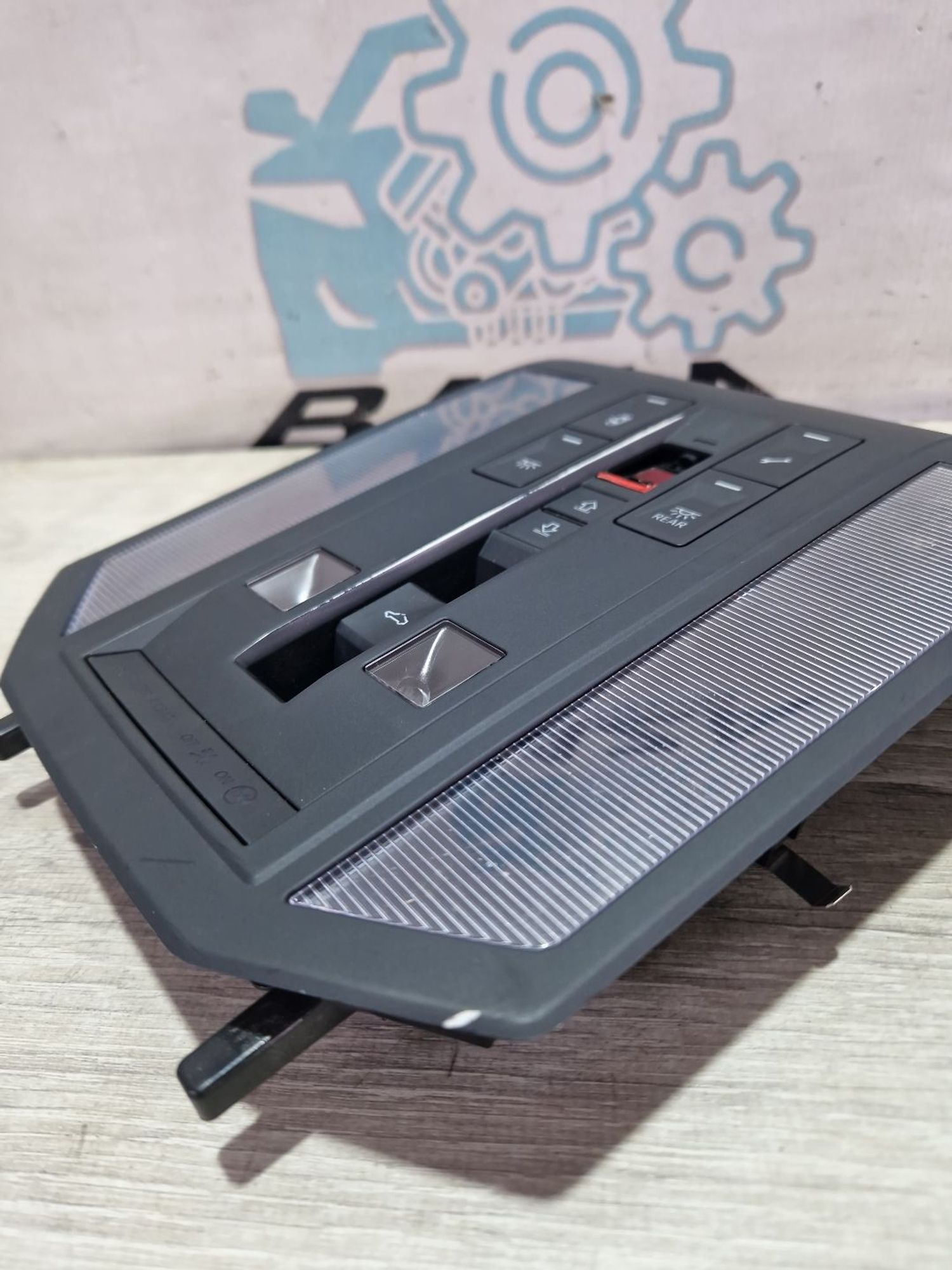 Плафон салона Volkswagen Touareg CR cvmd 2019, 6800 рублей, Брянск