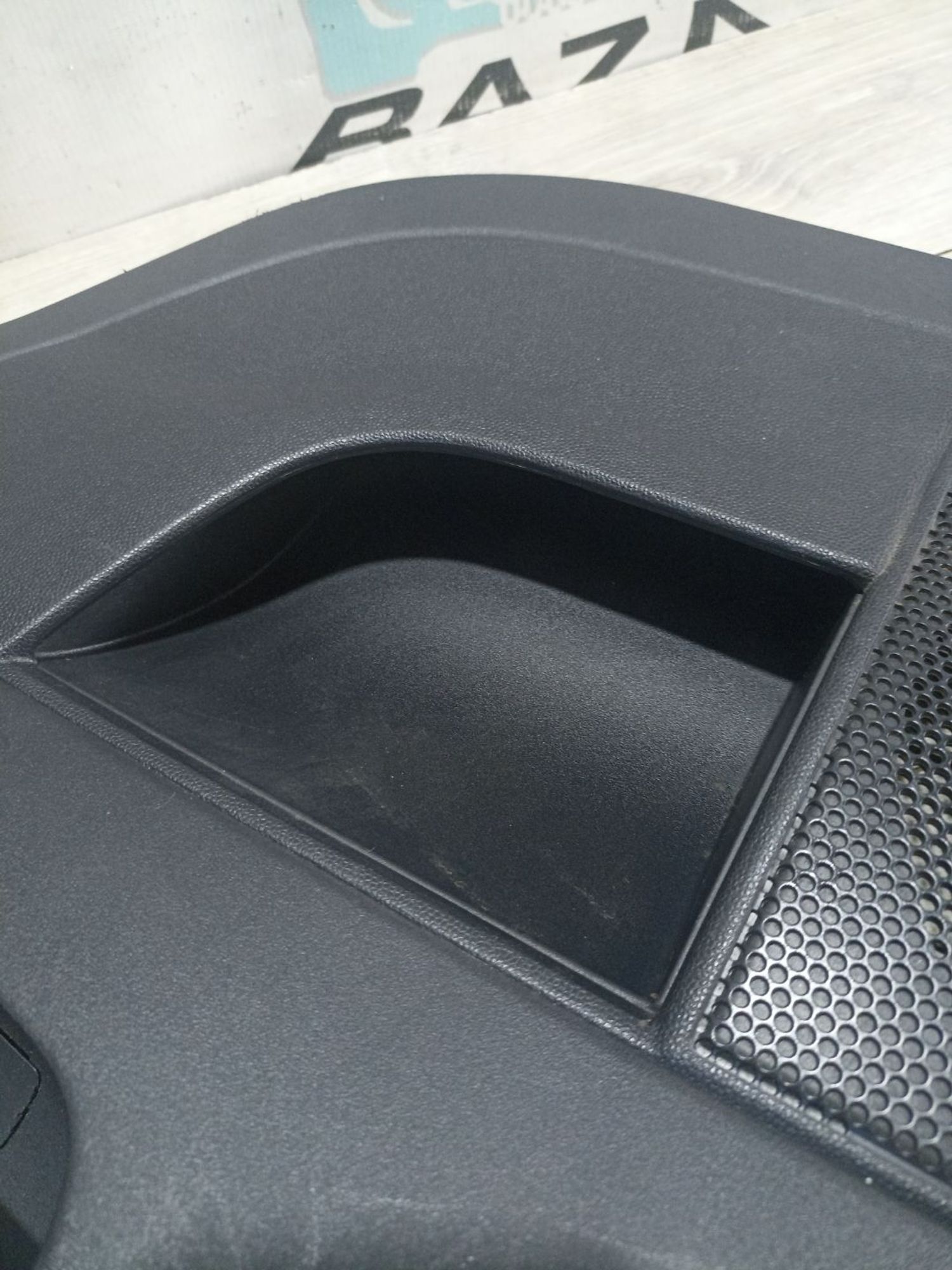 https://ycs.partsauto.market/partsauto-images/thmbs/userImages/0d5a73f363ec19ea8b7d8d6483ce4211/part/c3395eab-8905-4433-a64f-a107c3acdc49_1784810164567.jpg